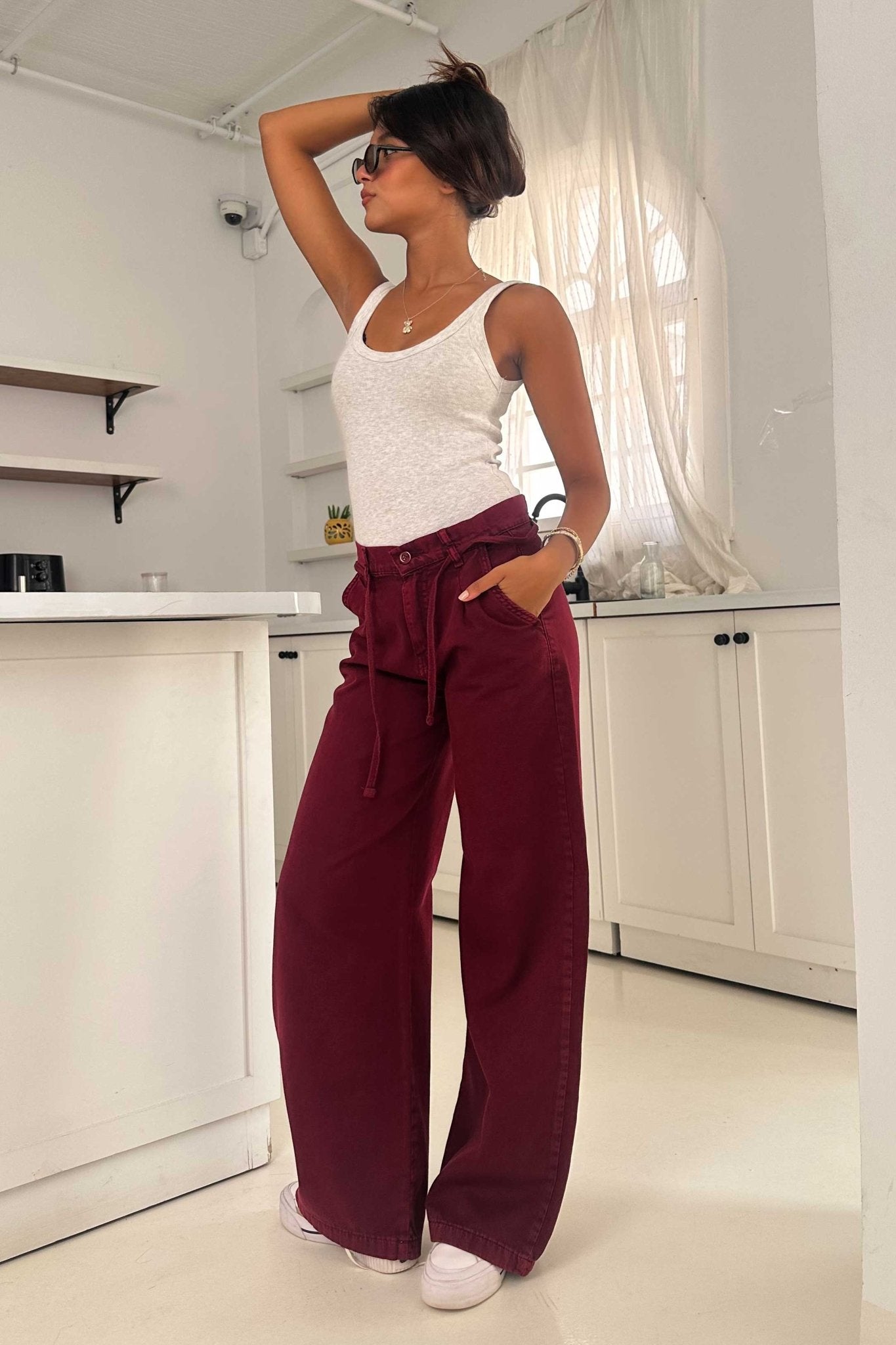 Wide Leg – Mid Rise Burgundy Jeans wide leg CIZARO - Cizaro Jeans