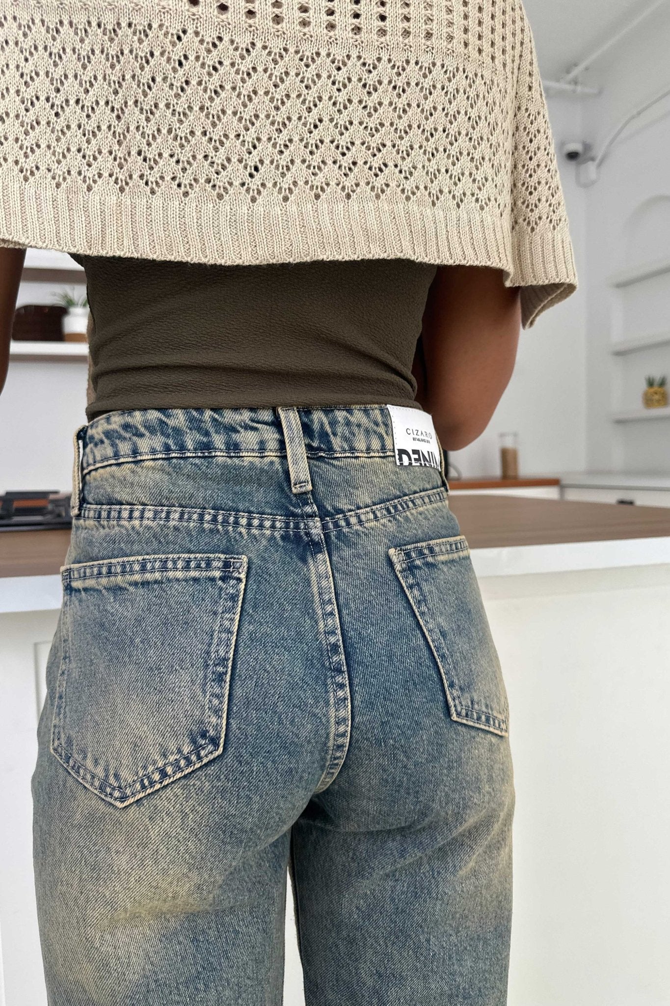 Wide Leg – Mid Rise Faded Vintage Blue Jeans wide leg CIZARO - Cizaro Jeans