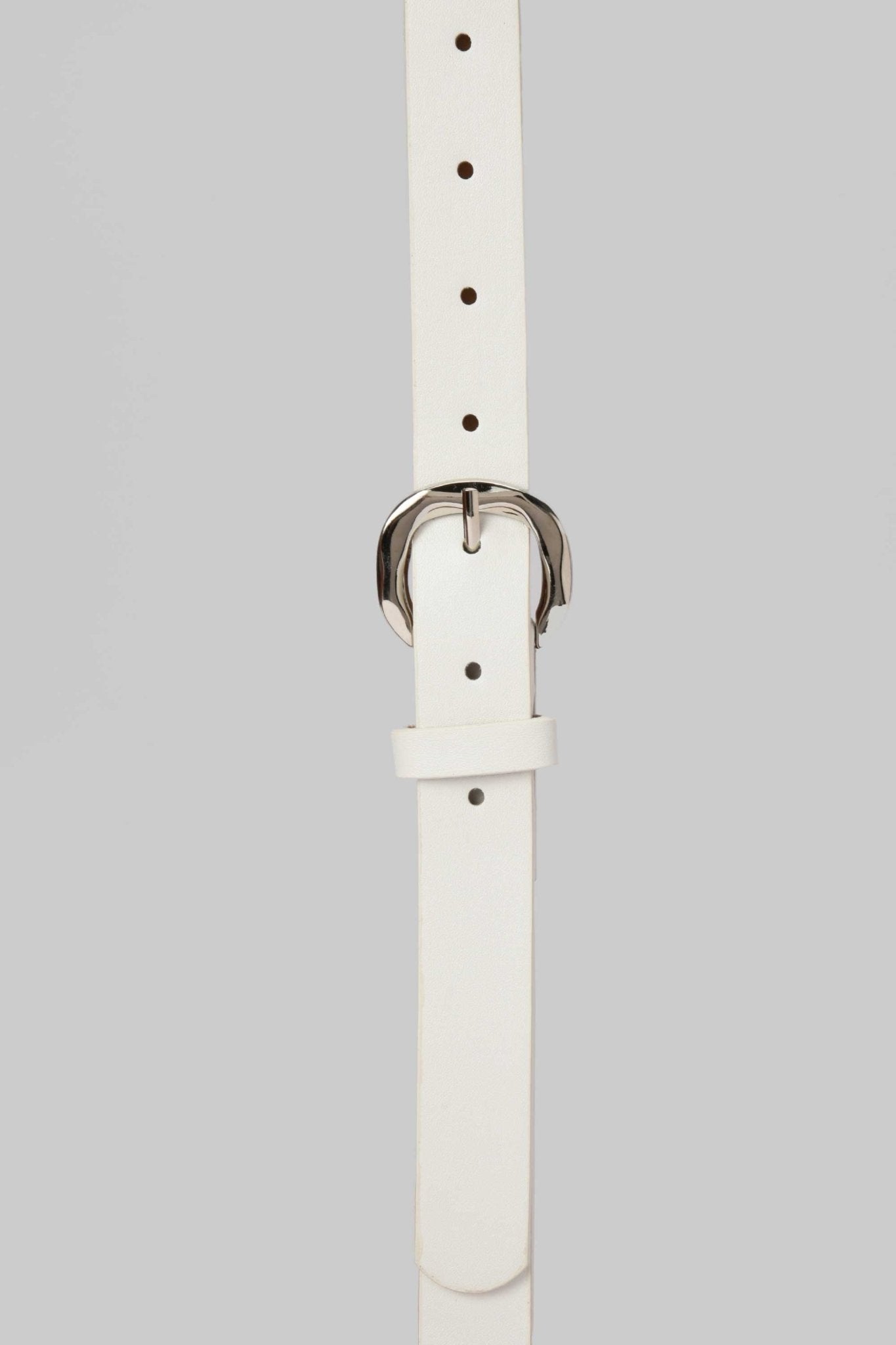 Belt | White with Curved Silver Buckle BELT CZBELT - Cizaro Jeans