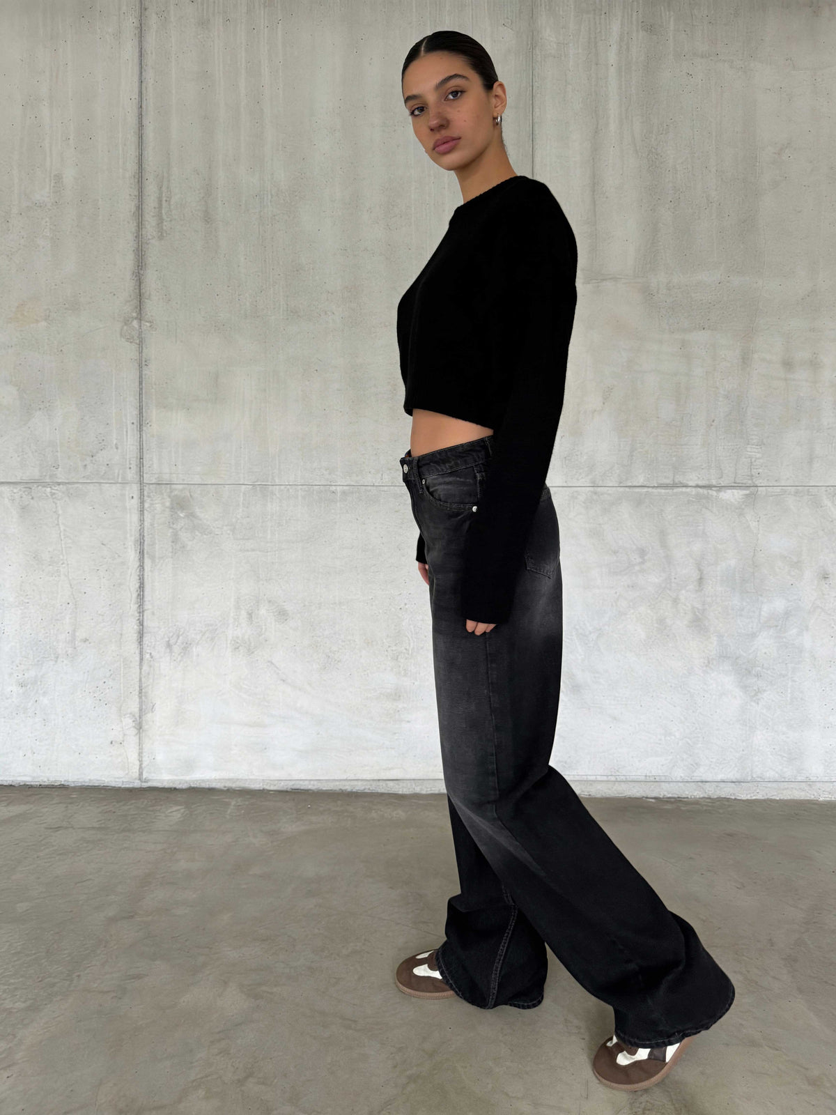 Wide Leg – High-Waist Washed Black Jeans Wide-Leg CIZARO - Cizaro Jeans