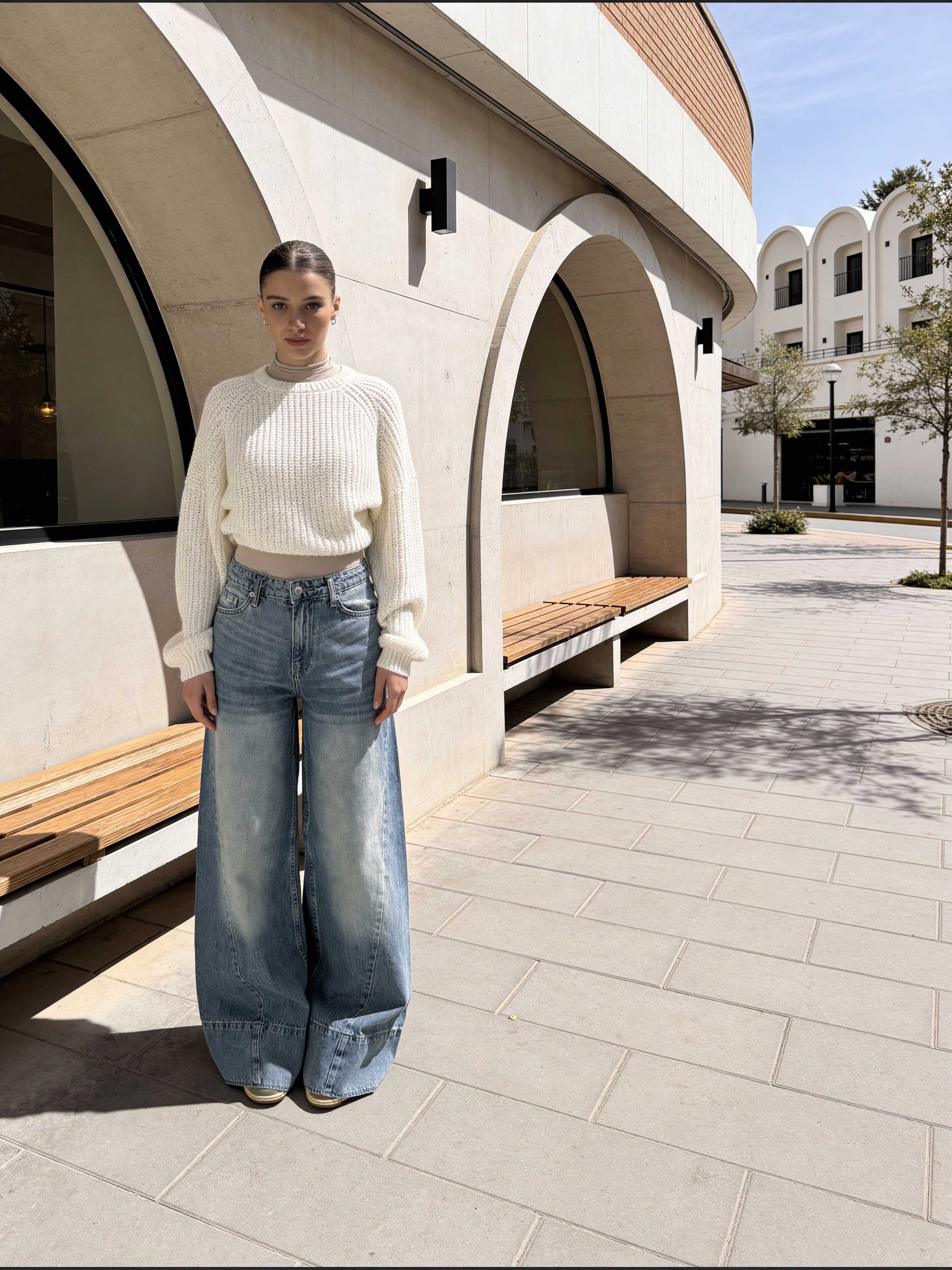 Extreme Wide Leg – High-Waist Light Vintage Blue Jeans