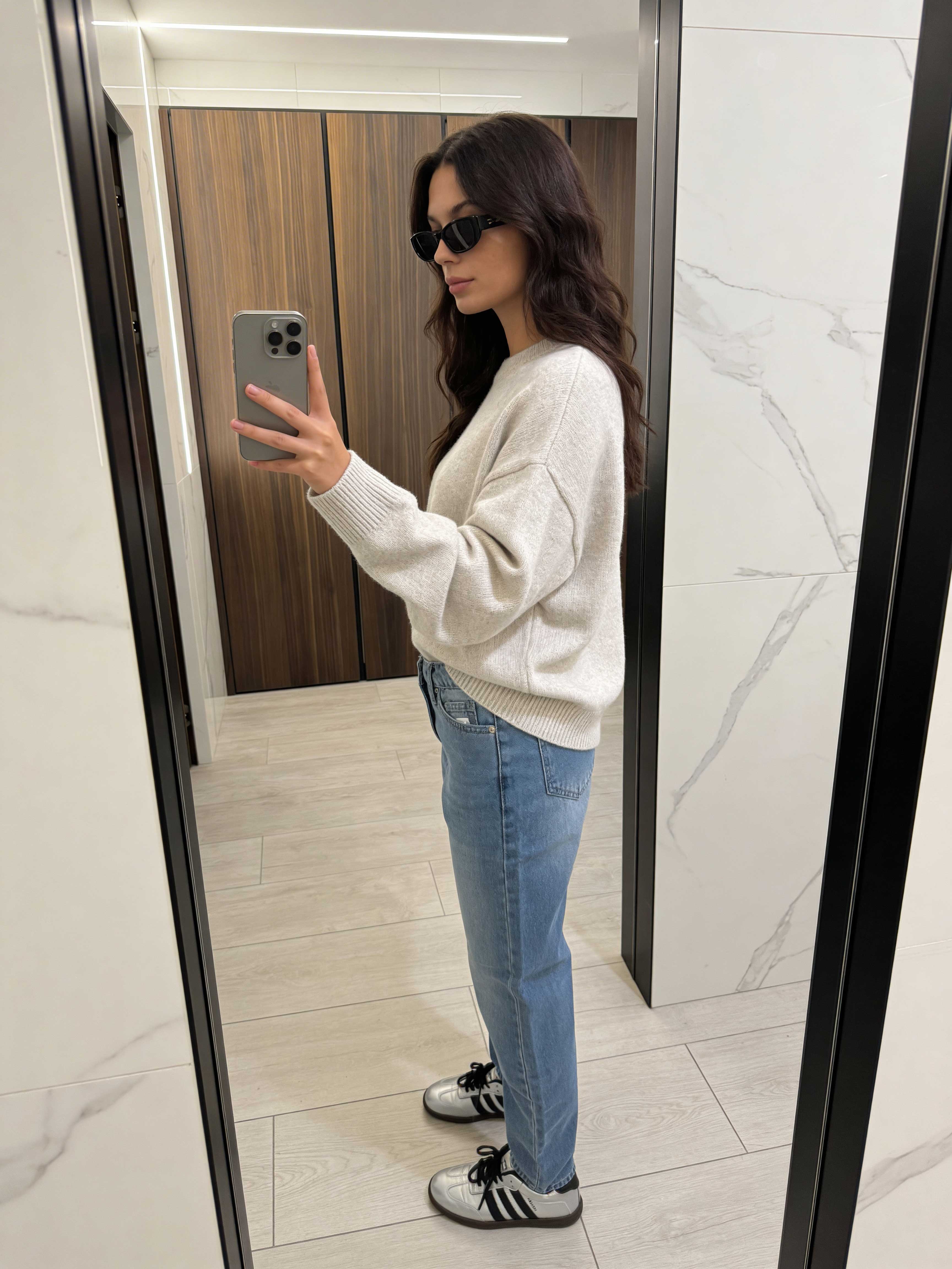 Mom Fit - High-Waist Mid Blue Washed Jeans Mom fit CIZARO - Cizaro Jeans