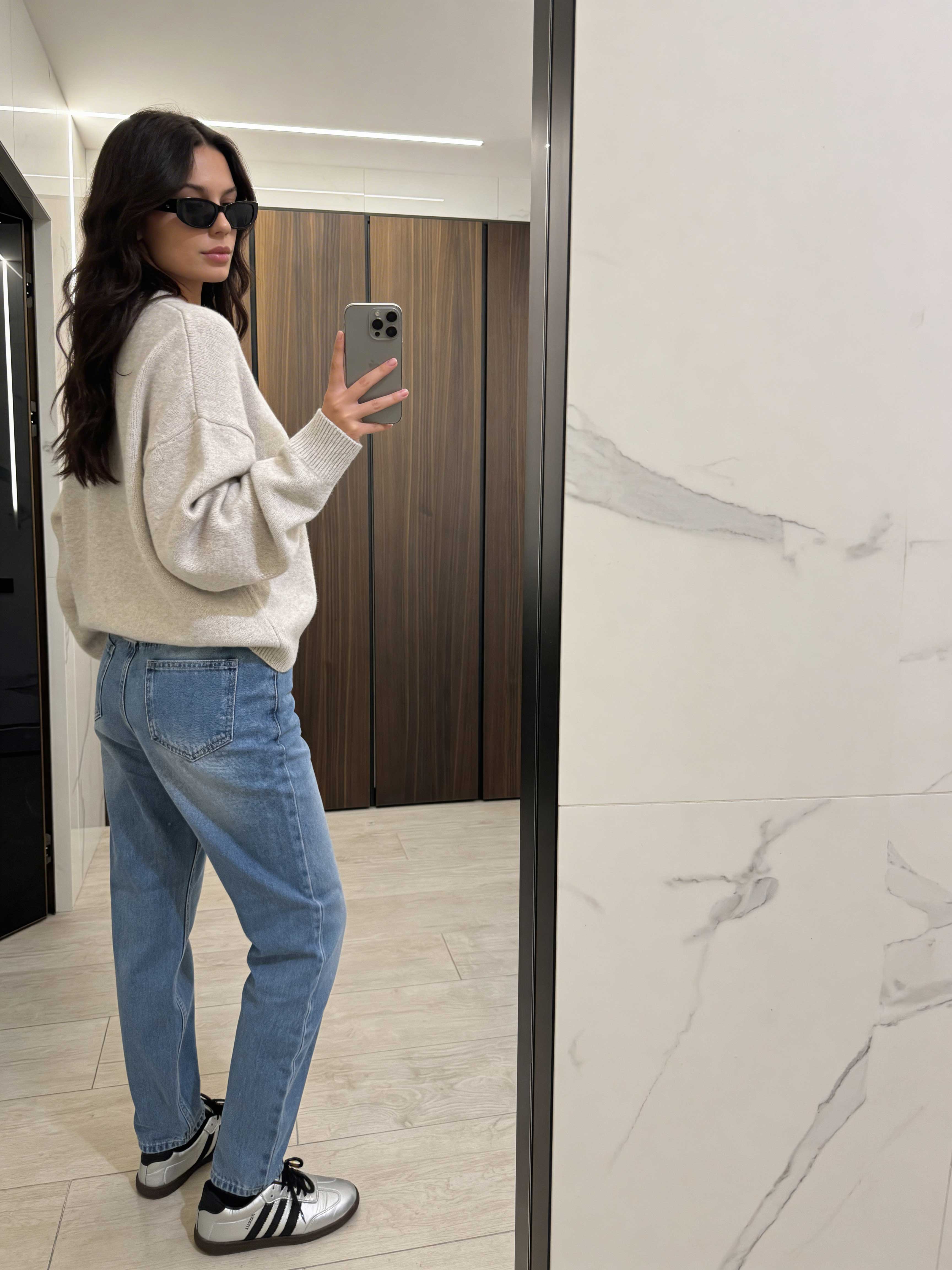 Mom Fit - High-Waist Mid Blue Washed Jeans Mom fit CIZARO - Cizaro Jeans