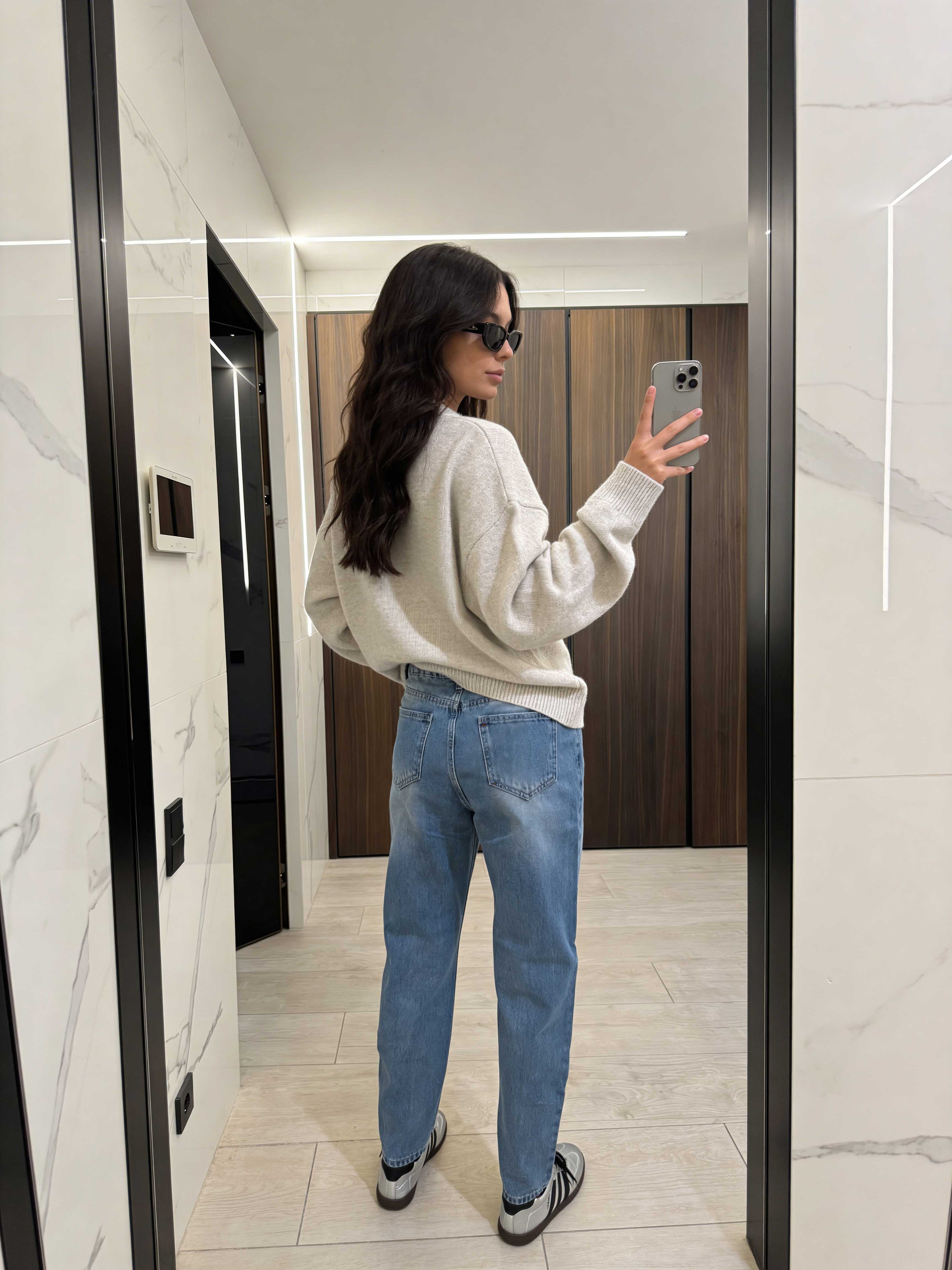 Mom Fit - High-Waist Mid Blue Washed Jeans Mom fit CIZARO - Cizaro Jeans