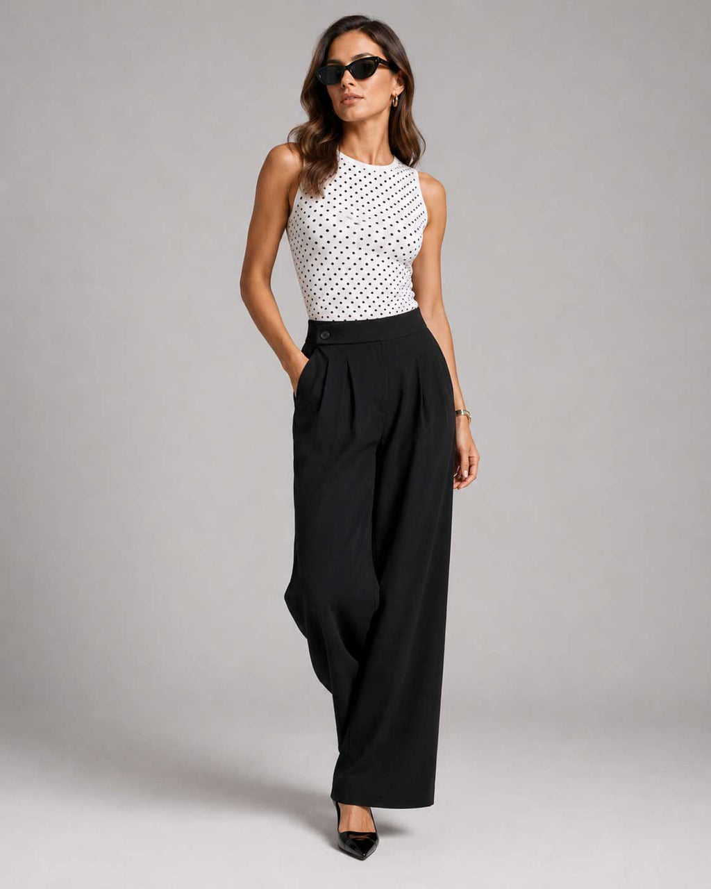 Linen Button-Tab Wide-Leg Trousers – Black