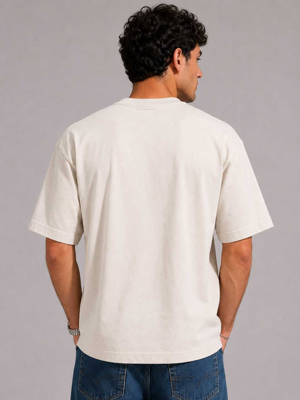 Oversized T-Shirt with Side Slits – Off White T-shirt CIZARO - Cizaro Jeans