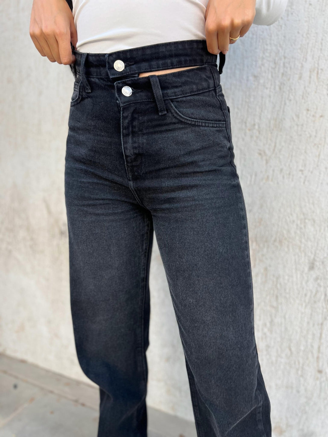 Charcoal Black Double Waisted Straight Leg Jeans. Straight Leg CIZARO    - Cizaro Jeans