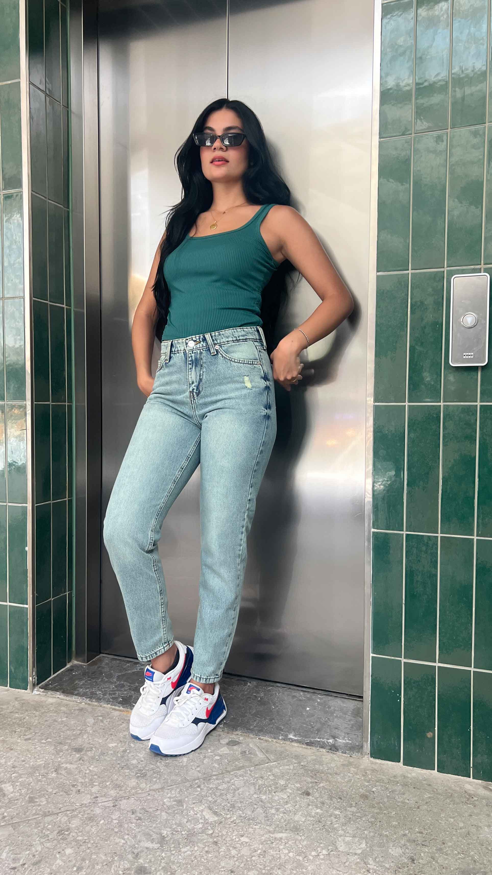 Mom Fit - Light Vintage Blue Green. Mom-Fit CIZARO - Cizaro Jeans