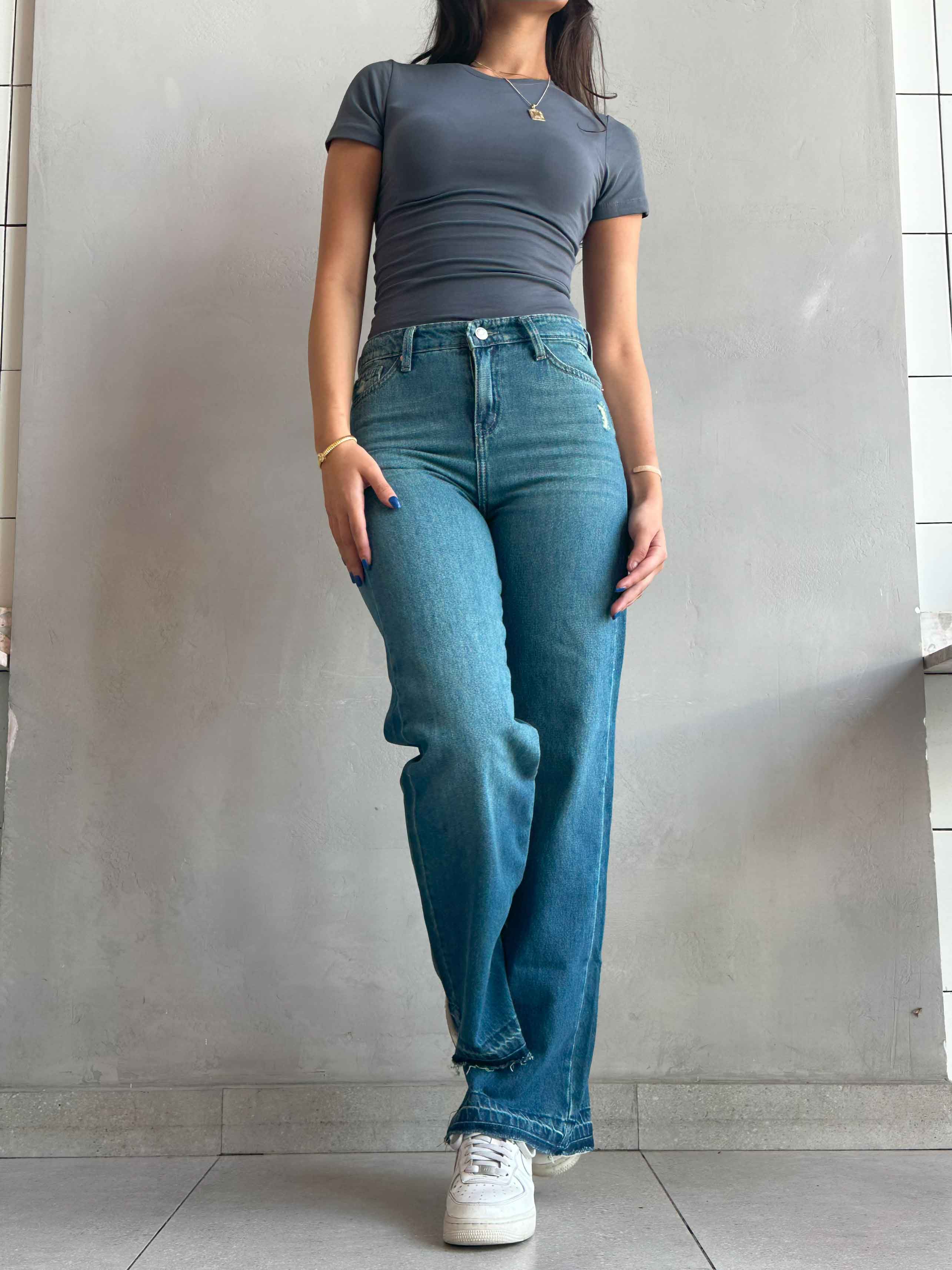 Straight Leg - Mid Vintage Blue High-Waisted Jeans. Straight Leg CIZARO    - Cizaro Jeans