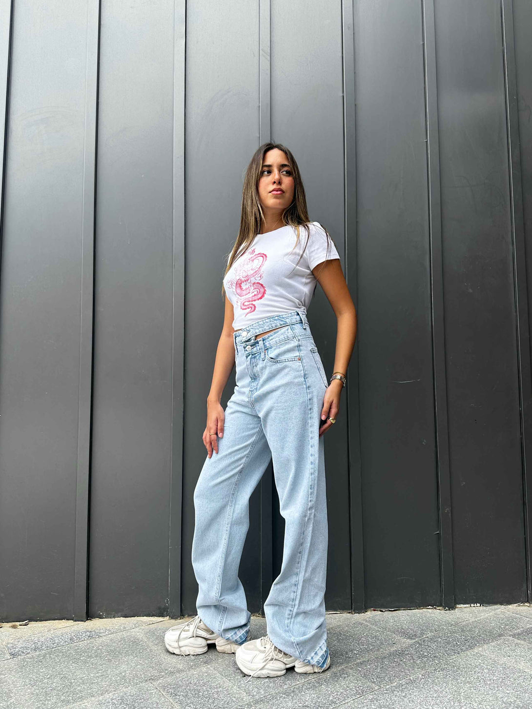 Straight - Light Blue High-Waisted Jeans. Straight-Leg CIZARO    - Cizaro Jeans