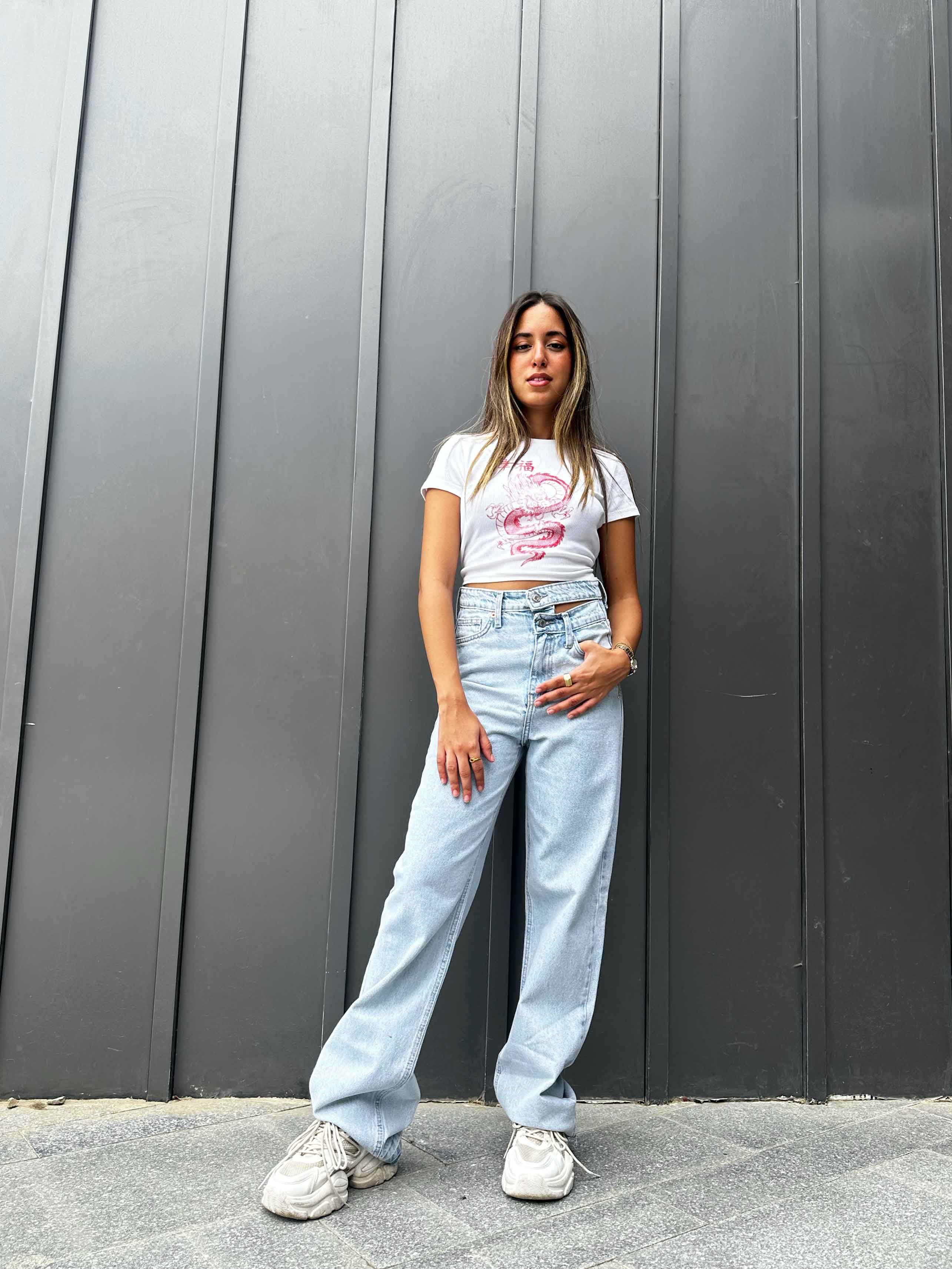 Straight - Light Blue High-Waisted Jeans. Straight-Leg CIZARO    - Cizaro Jeans