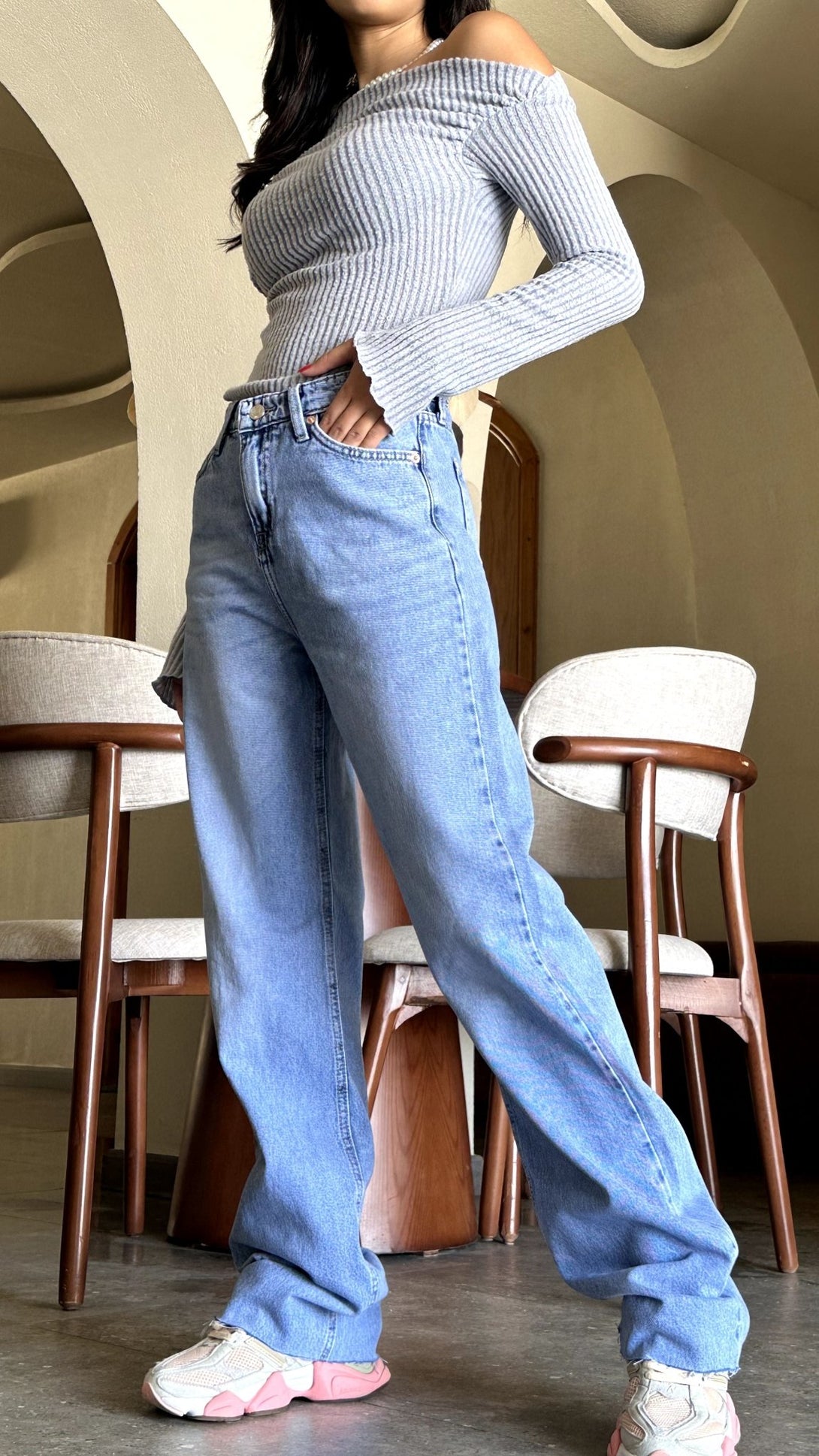 Classic Straight Leg - Light Blue Unfinished Hem Jeans. Straight Leg CIZARO    - Cizaro Jeans