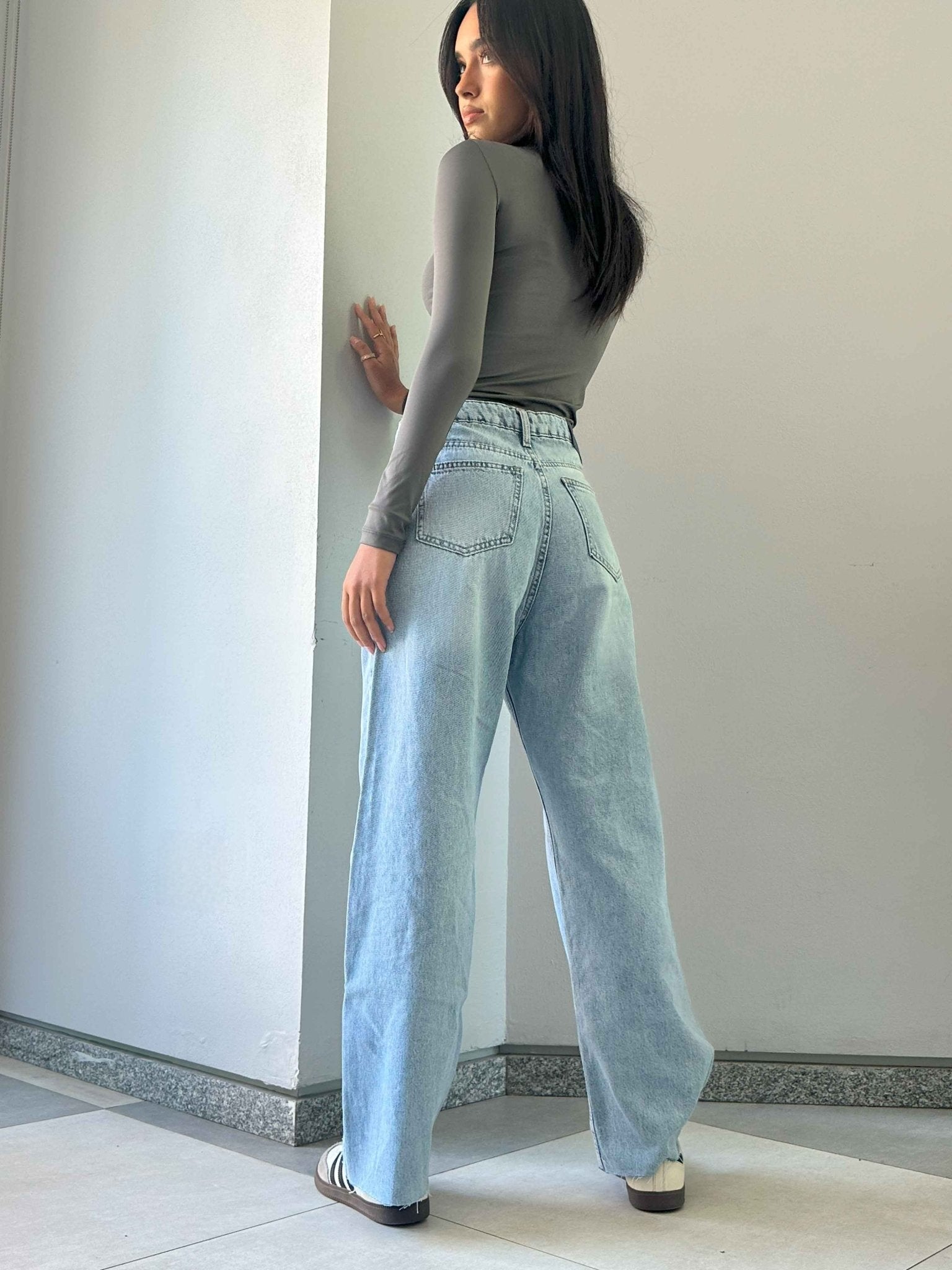 Wide Leg - Light Acid Blue Ankel Raw Hems Jeans. Wide Leg CIZARO    - Cizaro Jeans