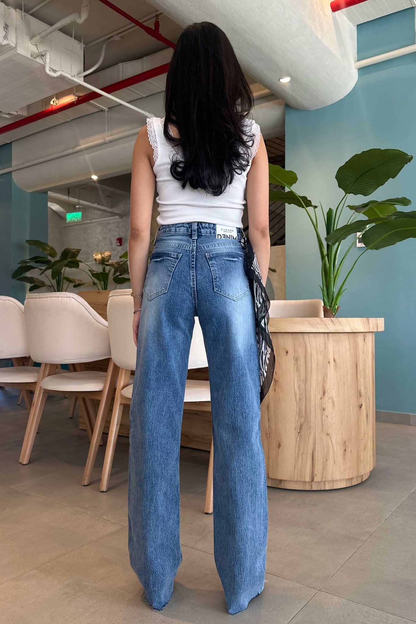 Ultra Comfort | Straight-Leg - High-Waist Raw Hem Medium Washed Blue Jeans Straight-Leg CIZARO - Cizaro Jeans