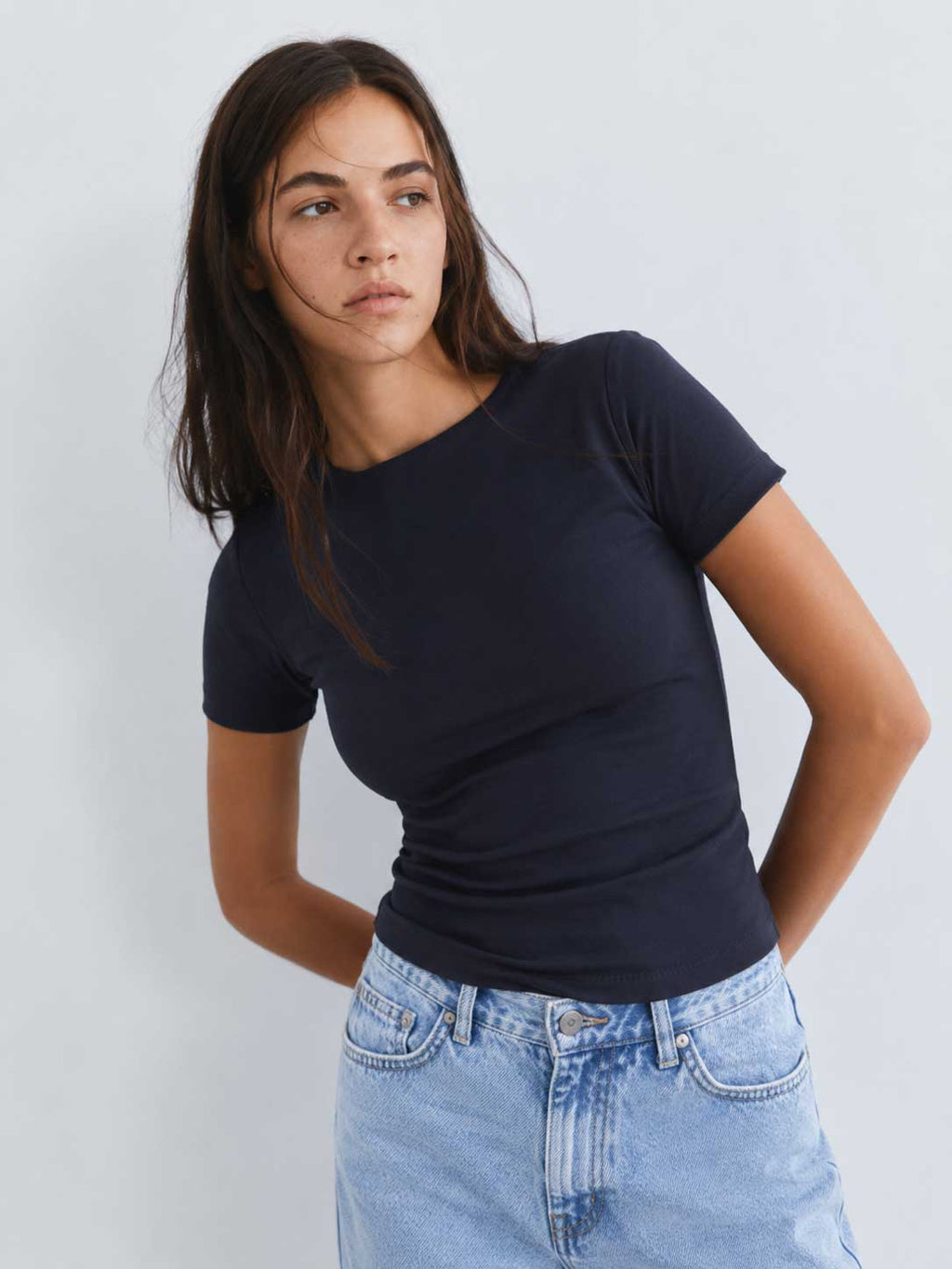 Double-Layer Fitted Short Sleeve Crew-Neck Top – Navy