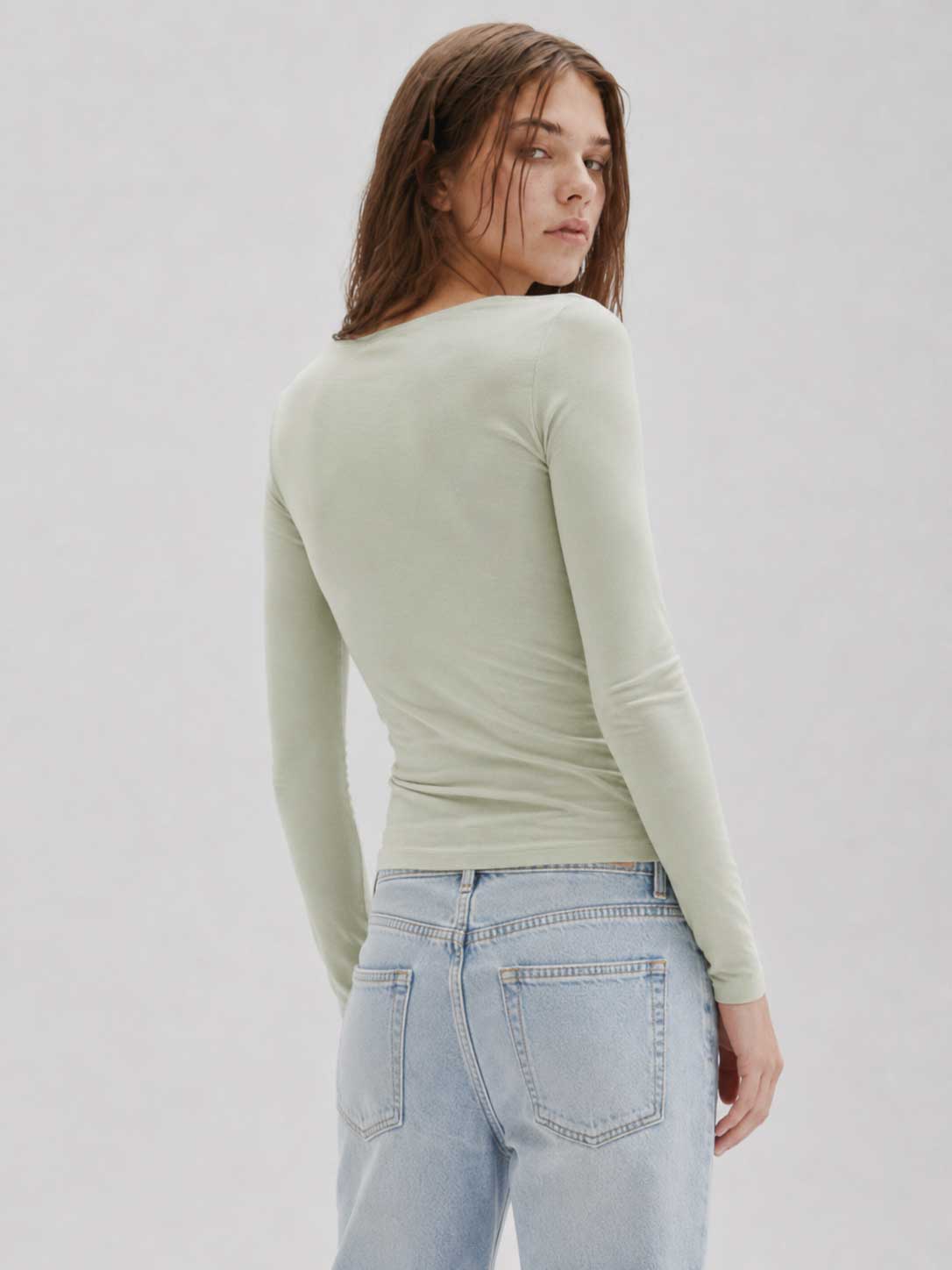 Double-Layer Fitted long Sleeve Boat-neck Top _ Matcha