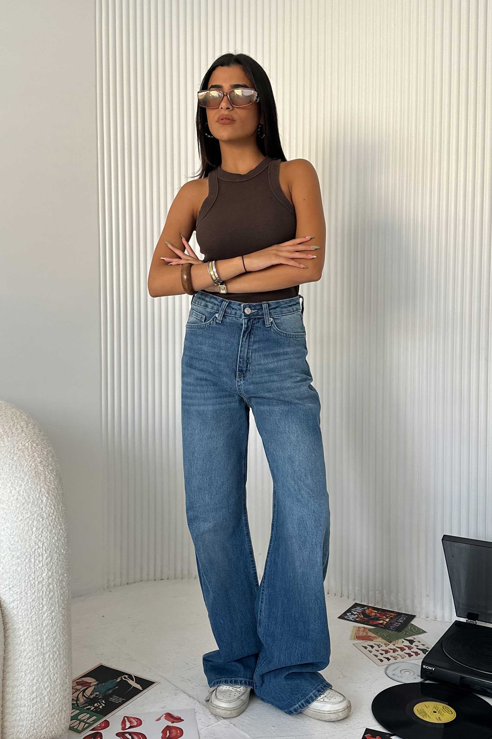Ultra Comfort Wide-Leg - High-Waist True Blue Washed Jeans