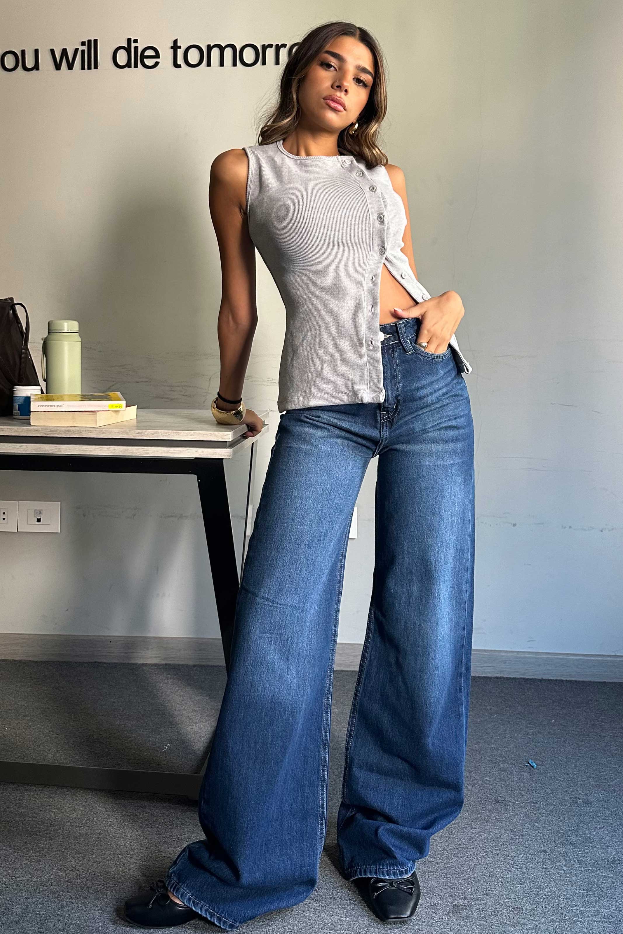 Baggy - High-Waist Washed Dark Blue Jeans