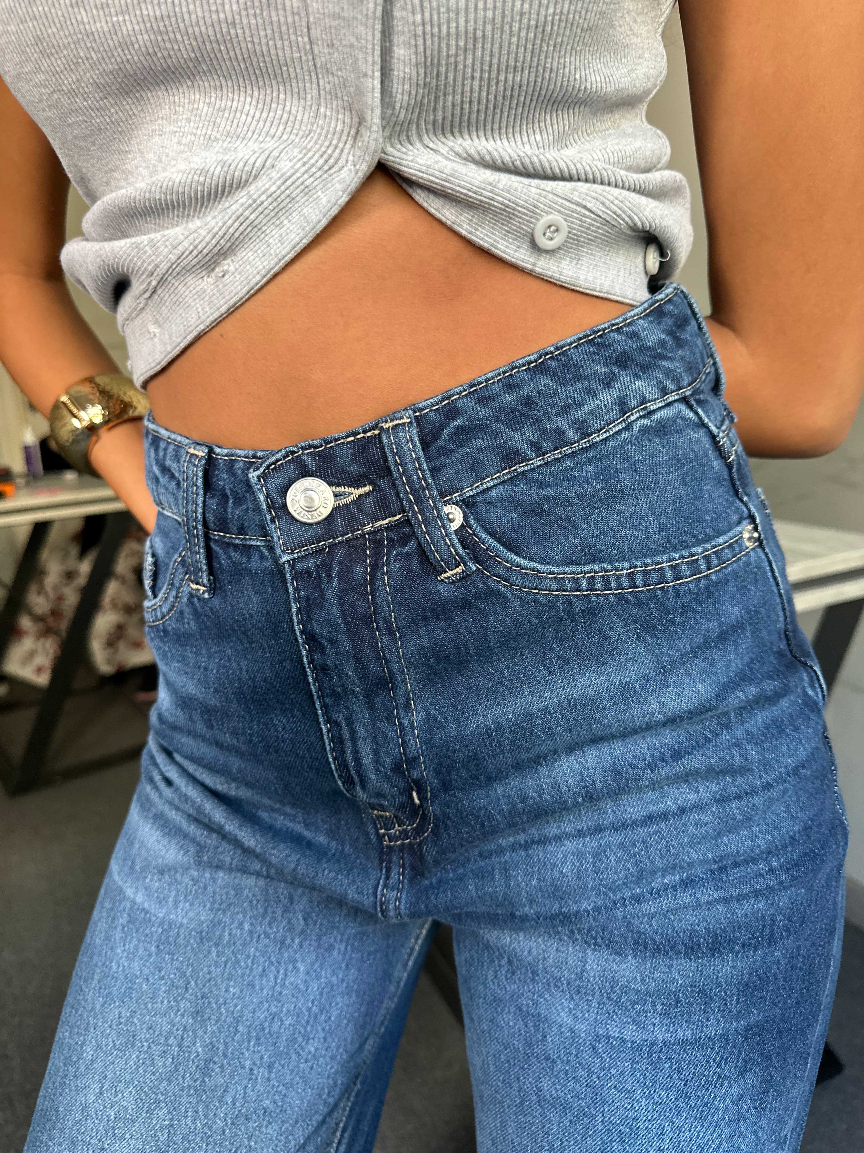 Baggy - High-Waist Washed Dark Blue Jeans