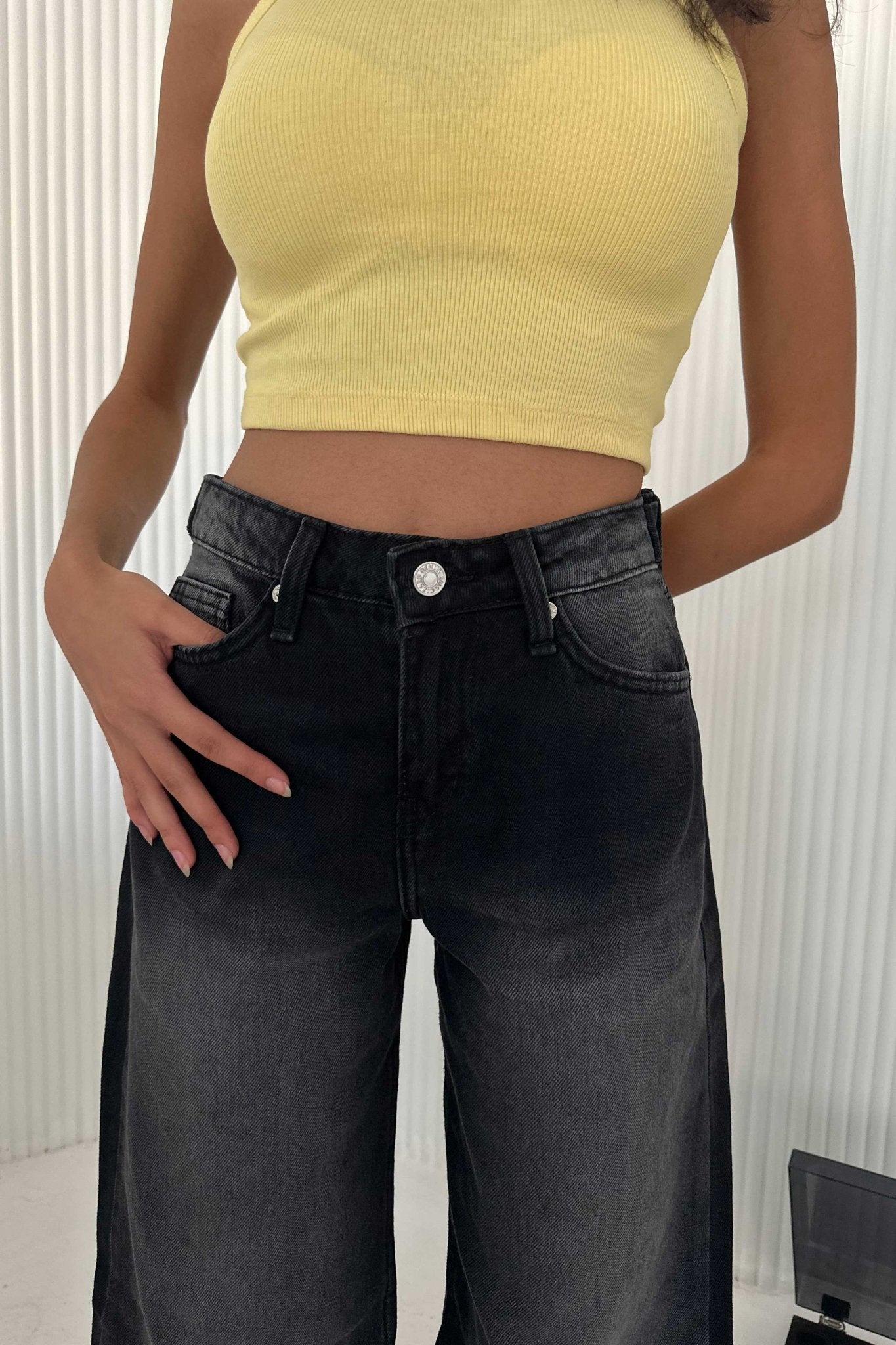 Baggy - Mid Rise Flex Waist Faded Black Jeans baggy CIZARO - Cizaro Jeans