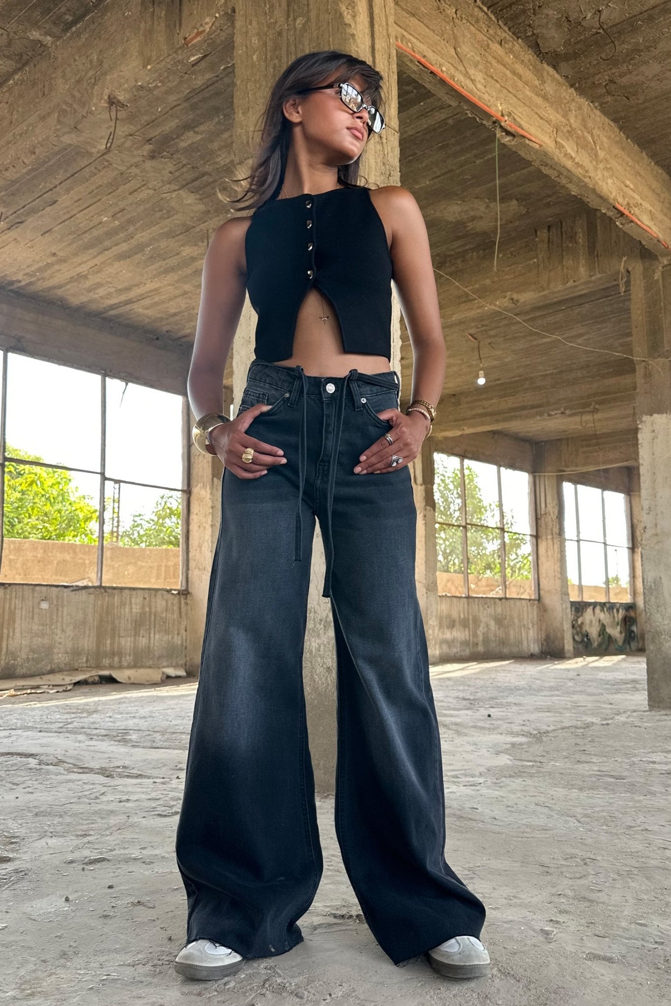 Midnight Black Tie - High-Waist Belted Super Baggy Jeans baggy CIZARO - Cizaro Jeans