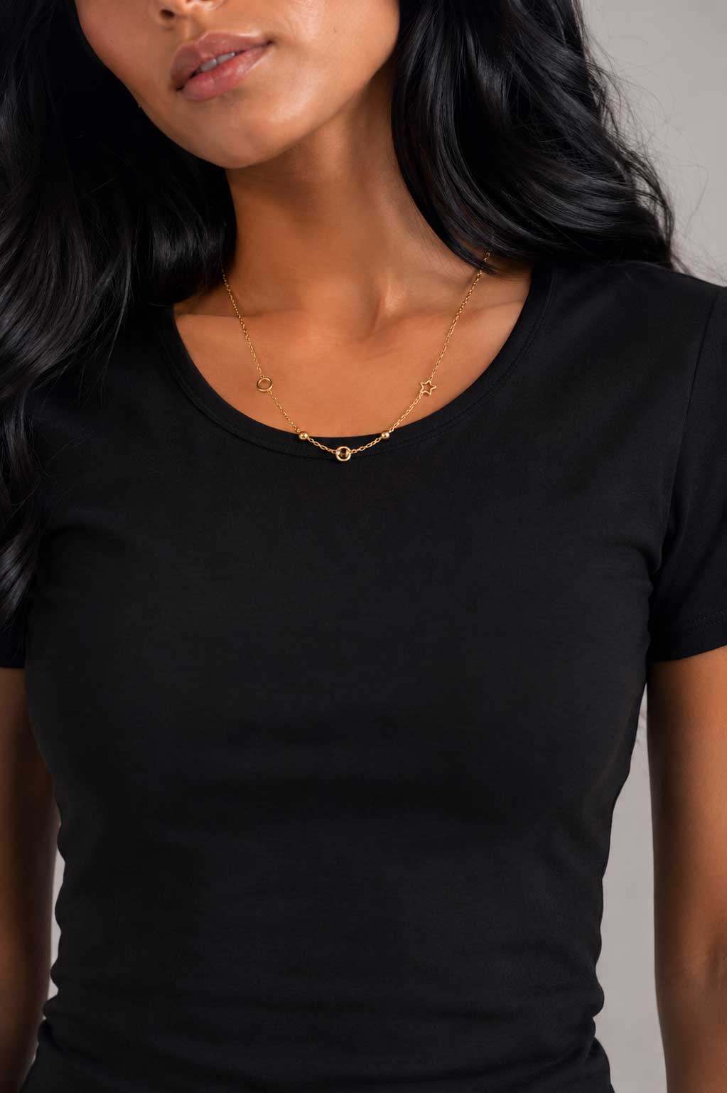 Double-Layer Fitted Short Sleeve U-Neck Top – Black T-shirt CIZARO - Cizaro Jeans