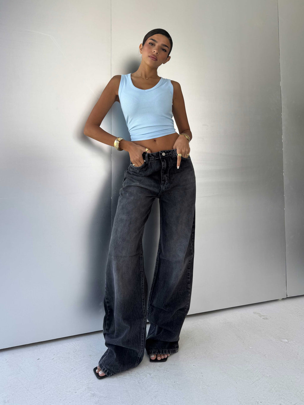 Baggy High-Waist Washed Black Jeans