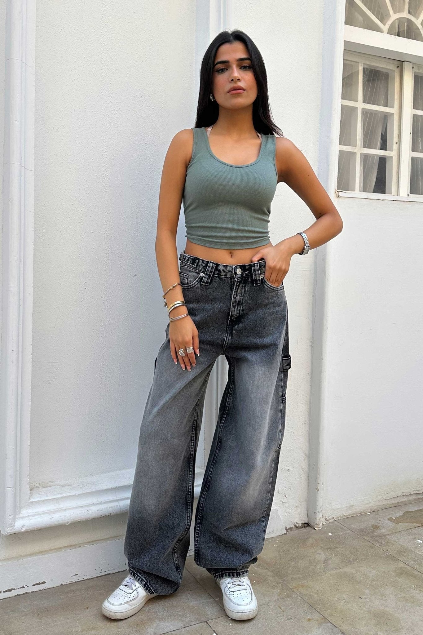 Carpenter - Mid Rise Charcoal Jeans