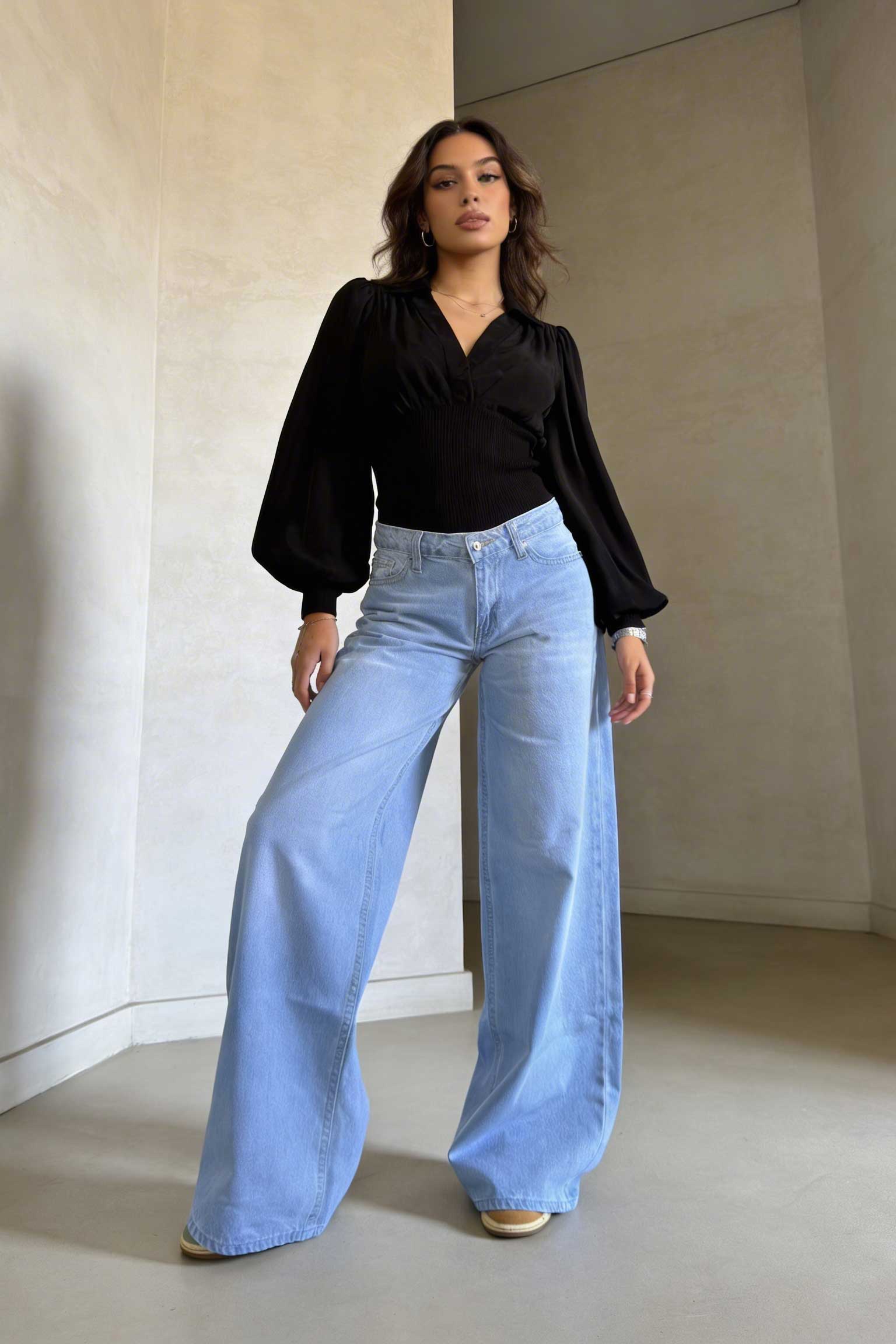 Super Baggy – Low-Waist Bright Blue Jeans