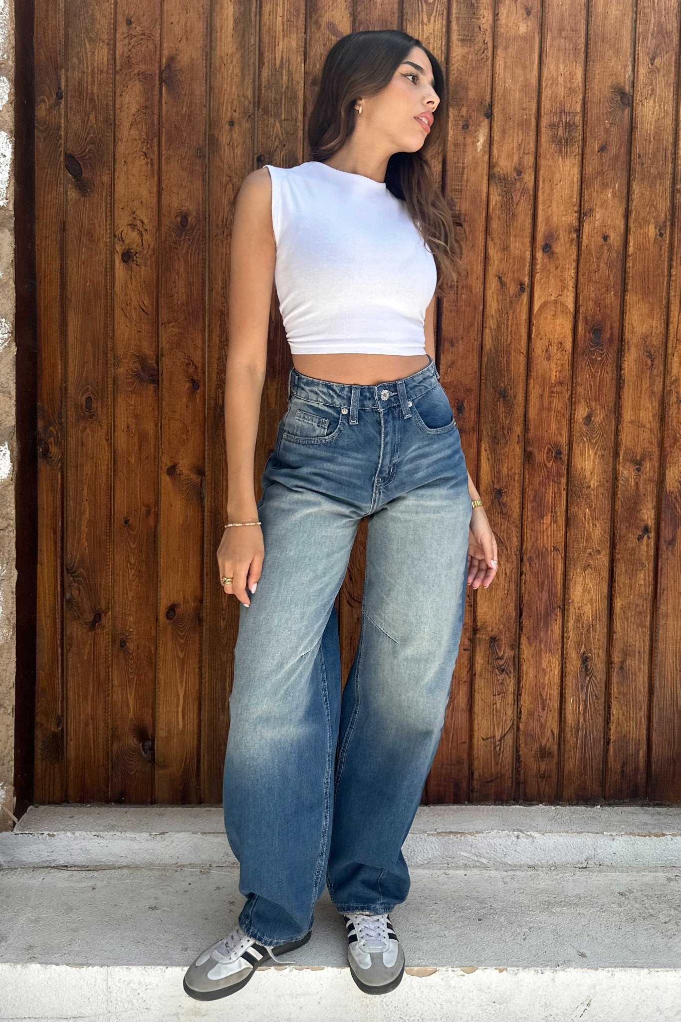 Flex Waist | Barrel - High-Waist Washed Ocean Blue Barrel Jeans Mom-Fit CIZARO - Cizaro Jeans