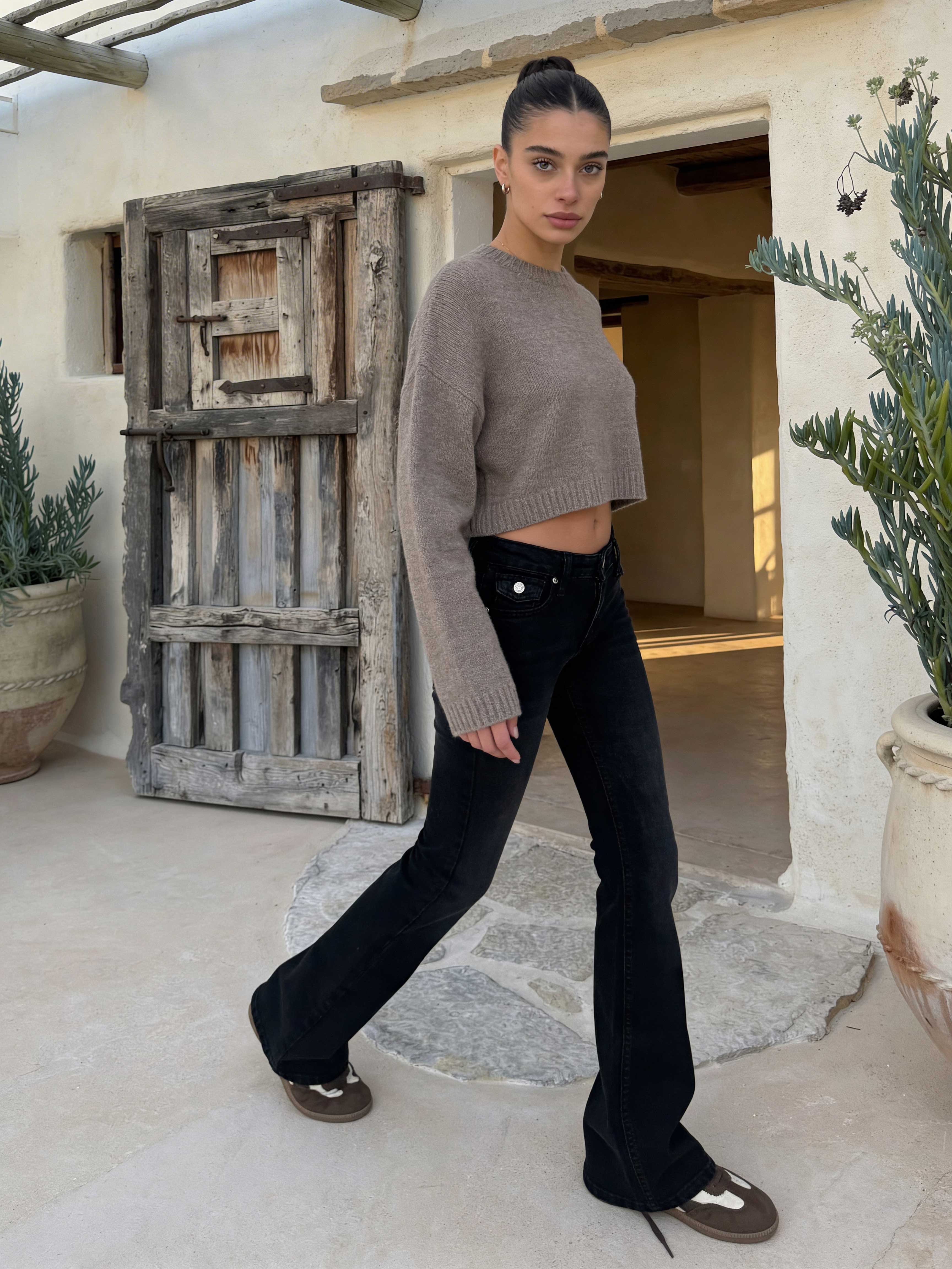 Flare Flap pocket , low waist washed Black jeans