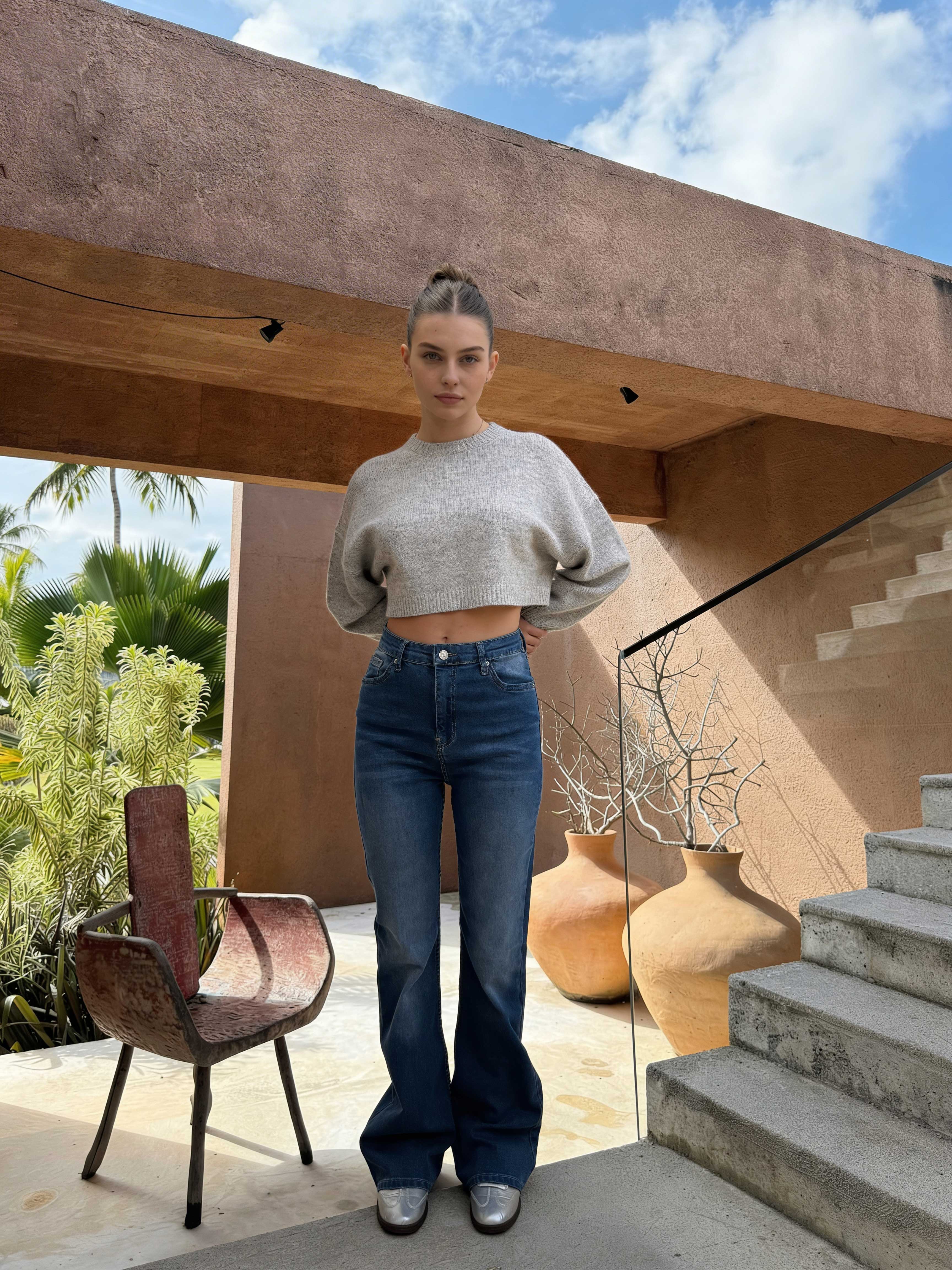 Flare – High-Waist Mid Blue Jeans