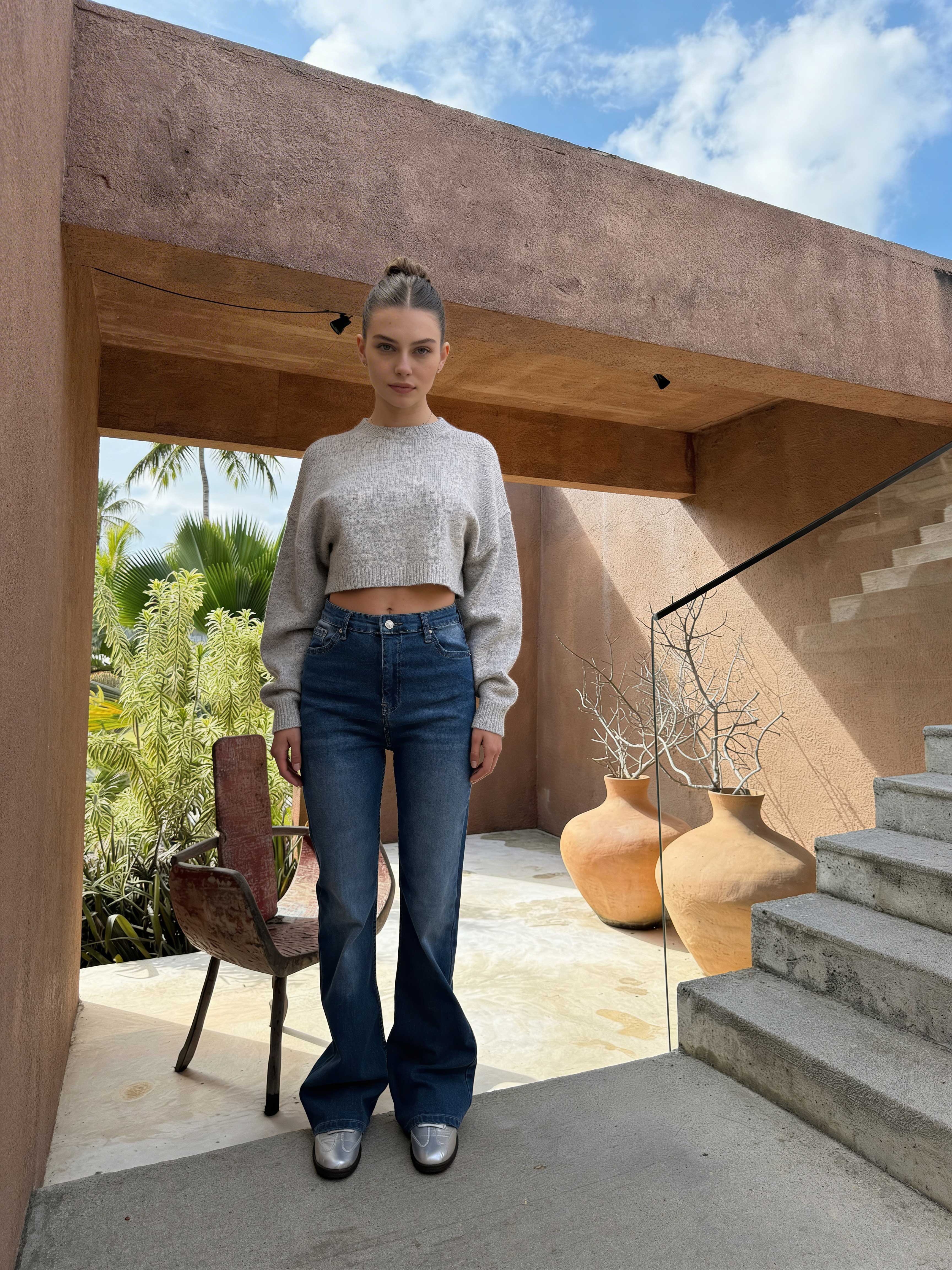 Flare – High-Waist Mid Blue Jeans