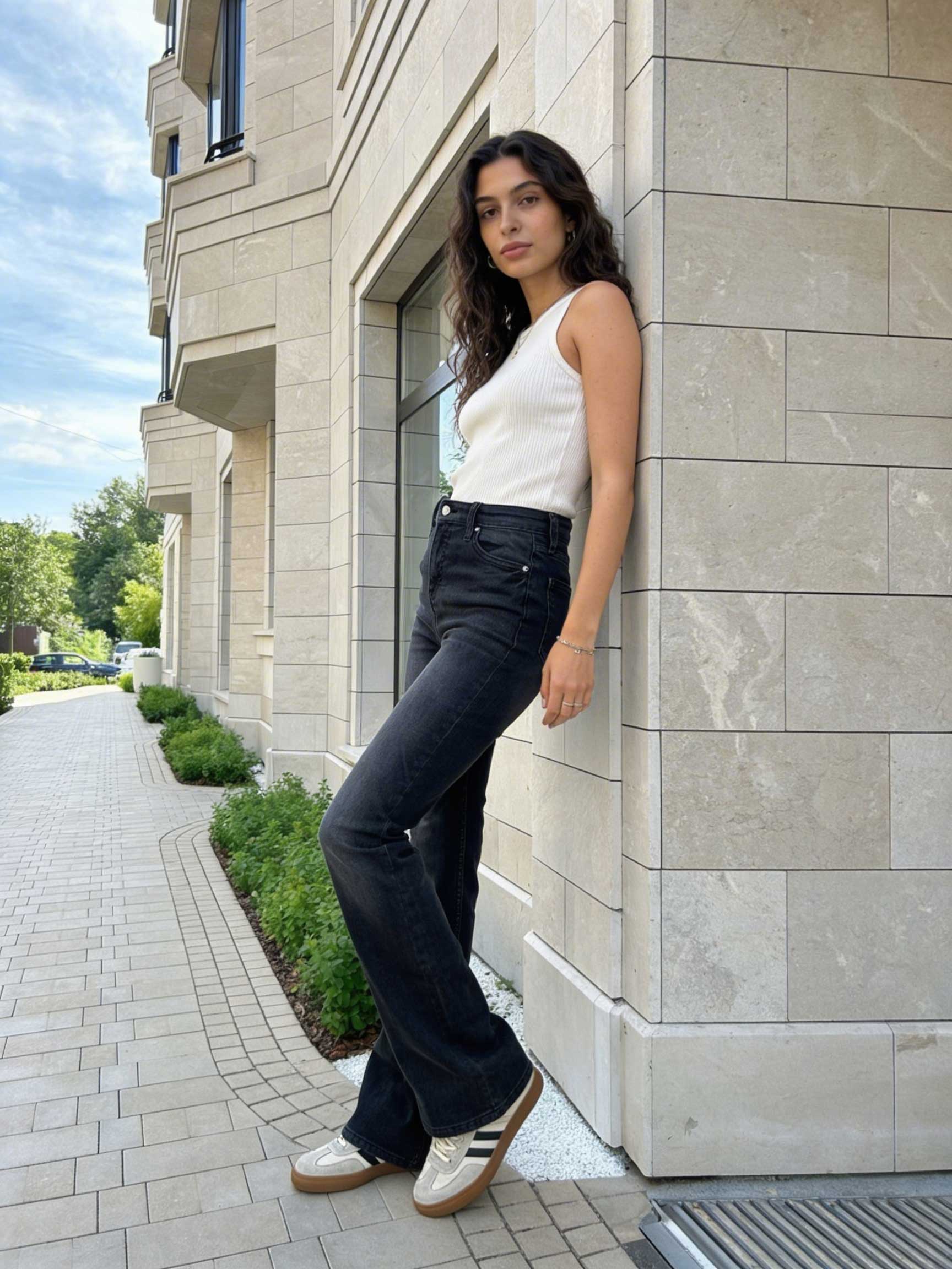 Slim Flare – High-Waist Washed Black Jeans Flare CIZARO - Cizaro Jeans