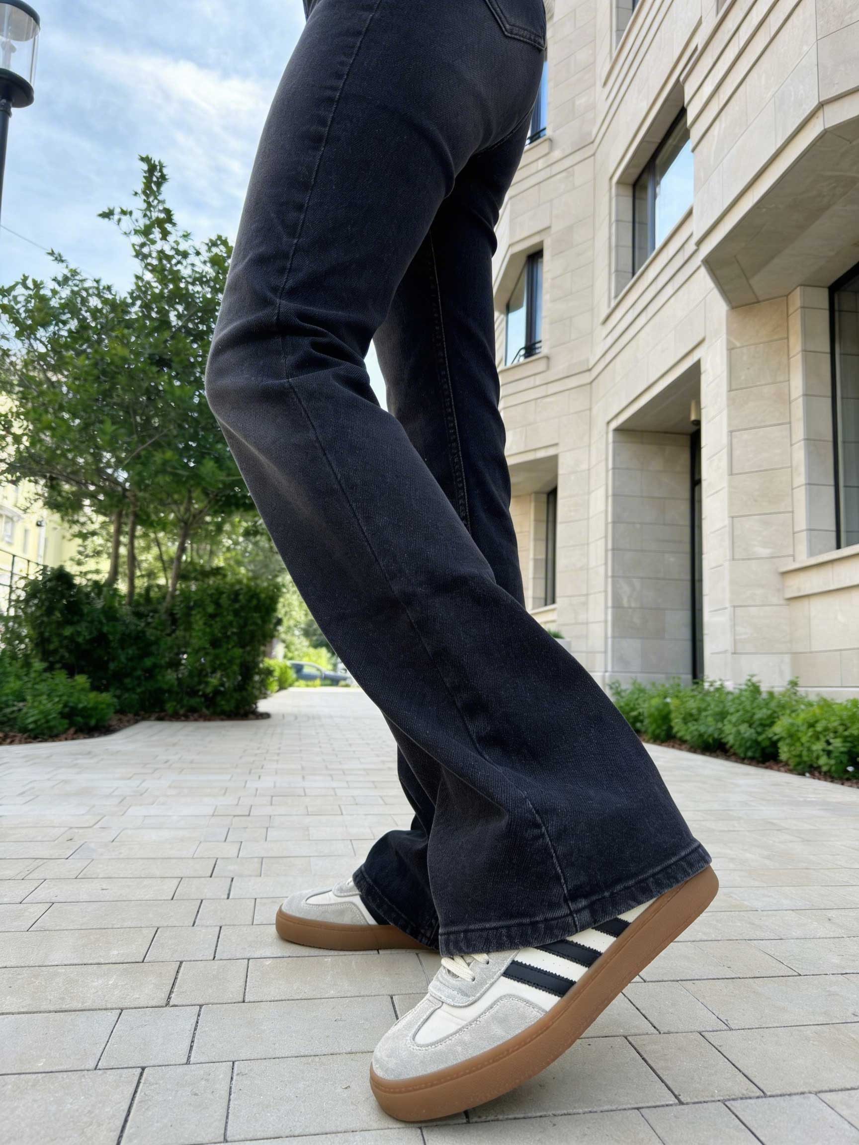 Slim Flare – High-Waist Washed Black Jeans Flare CIZARO - Cizaro Jeans