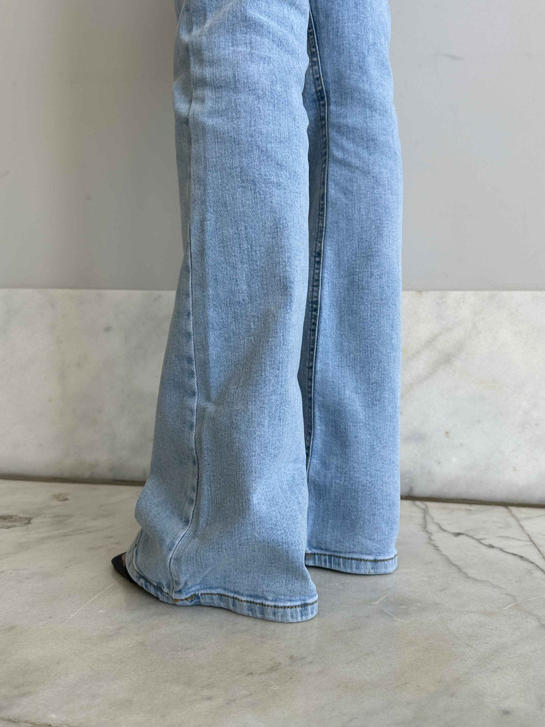 Flared - Light Iced Blue. Flared CIZARO    - Cizaro Jeans