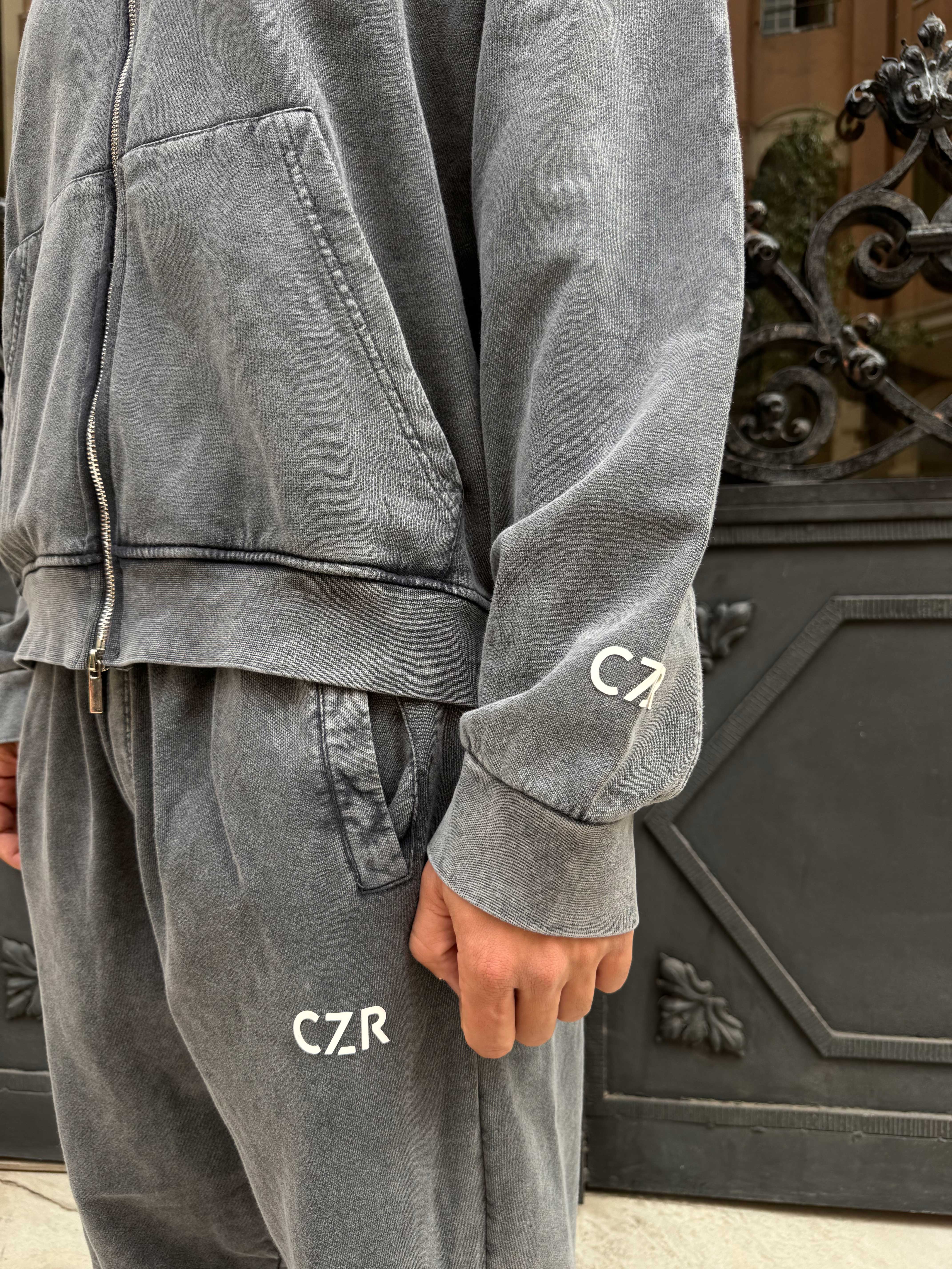Hoodie – Relaxed Fit Washed Grey Zip-Up Sweat pant - Wide leg CIZARO - Cizaro Jeans