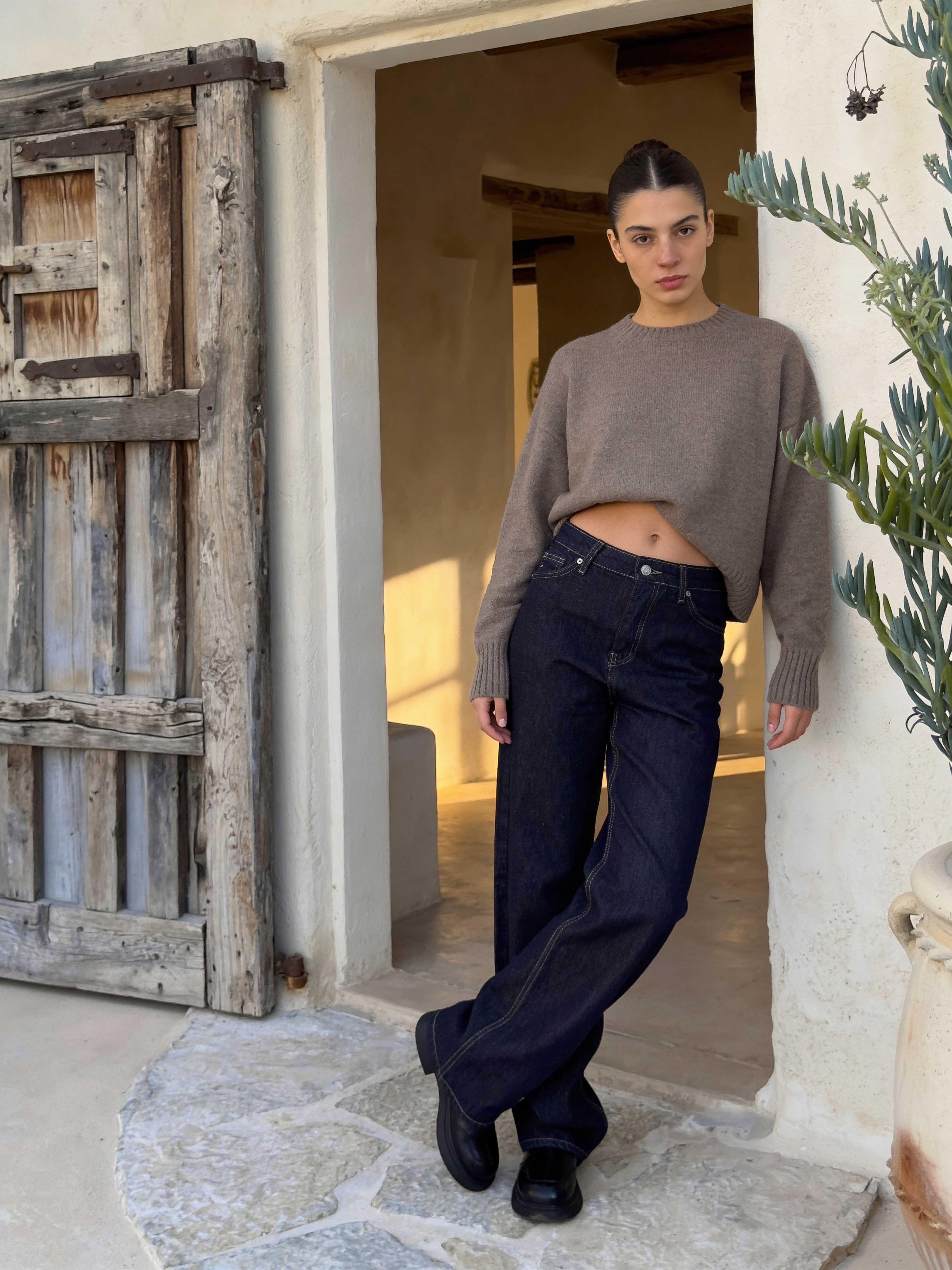 Straight-Leg – Mid-Rise Raw Denim Jeans