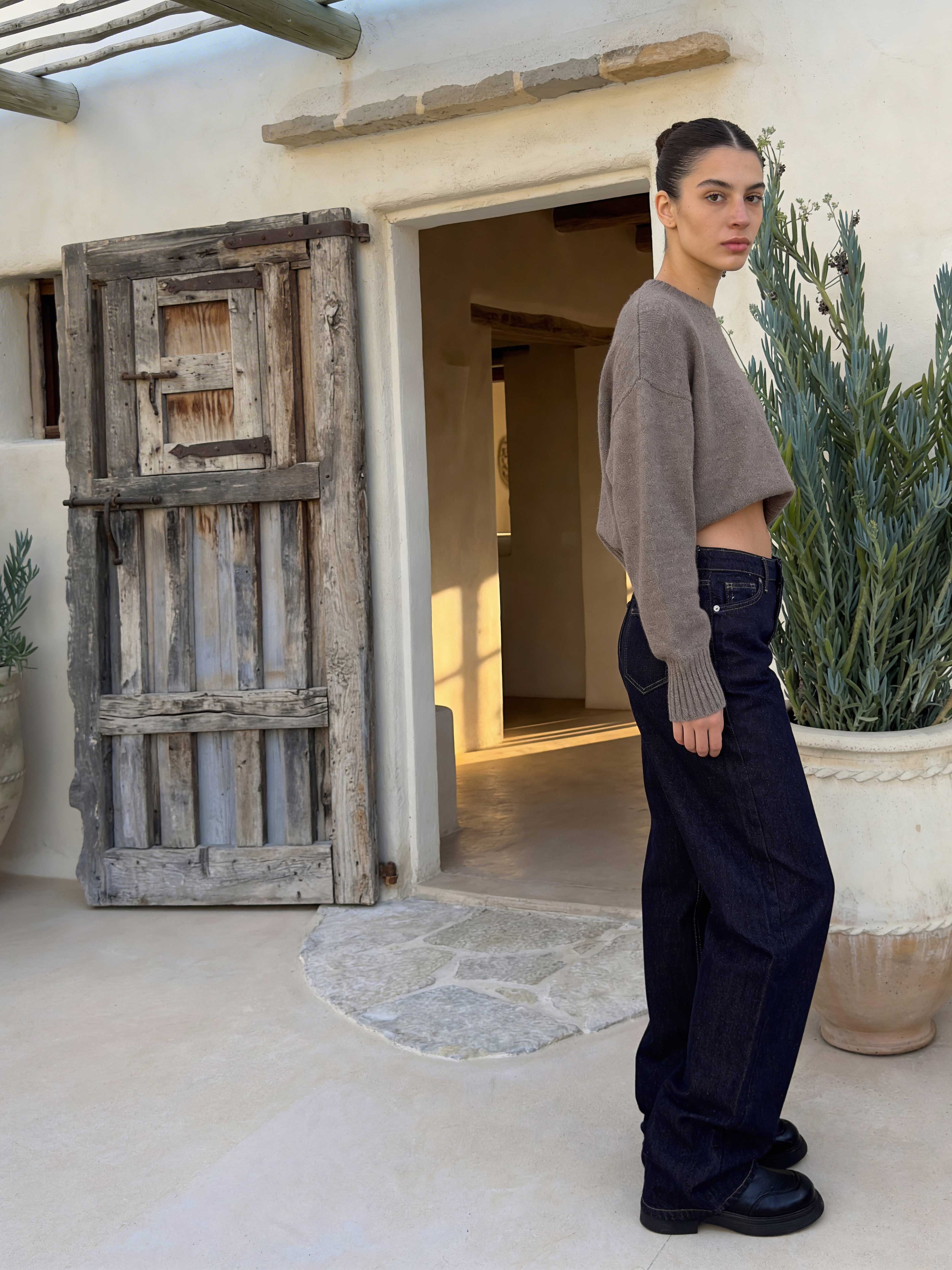 Straight-Leg – Mid-Rise Raw Denim Jeans