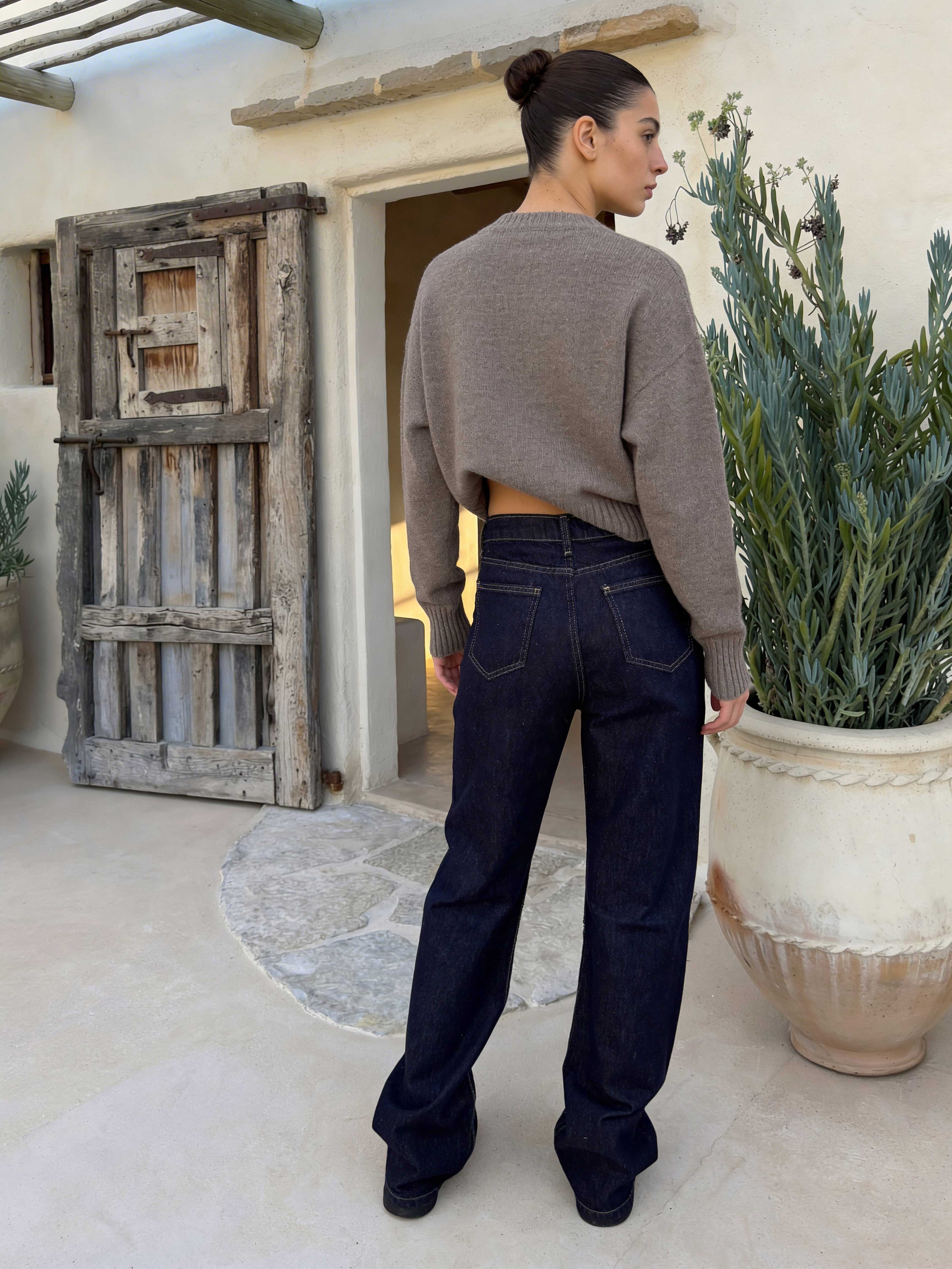 Straight-Leg – Mid-Rise Raw Denim Jeans