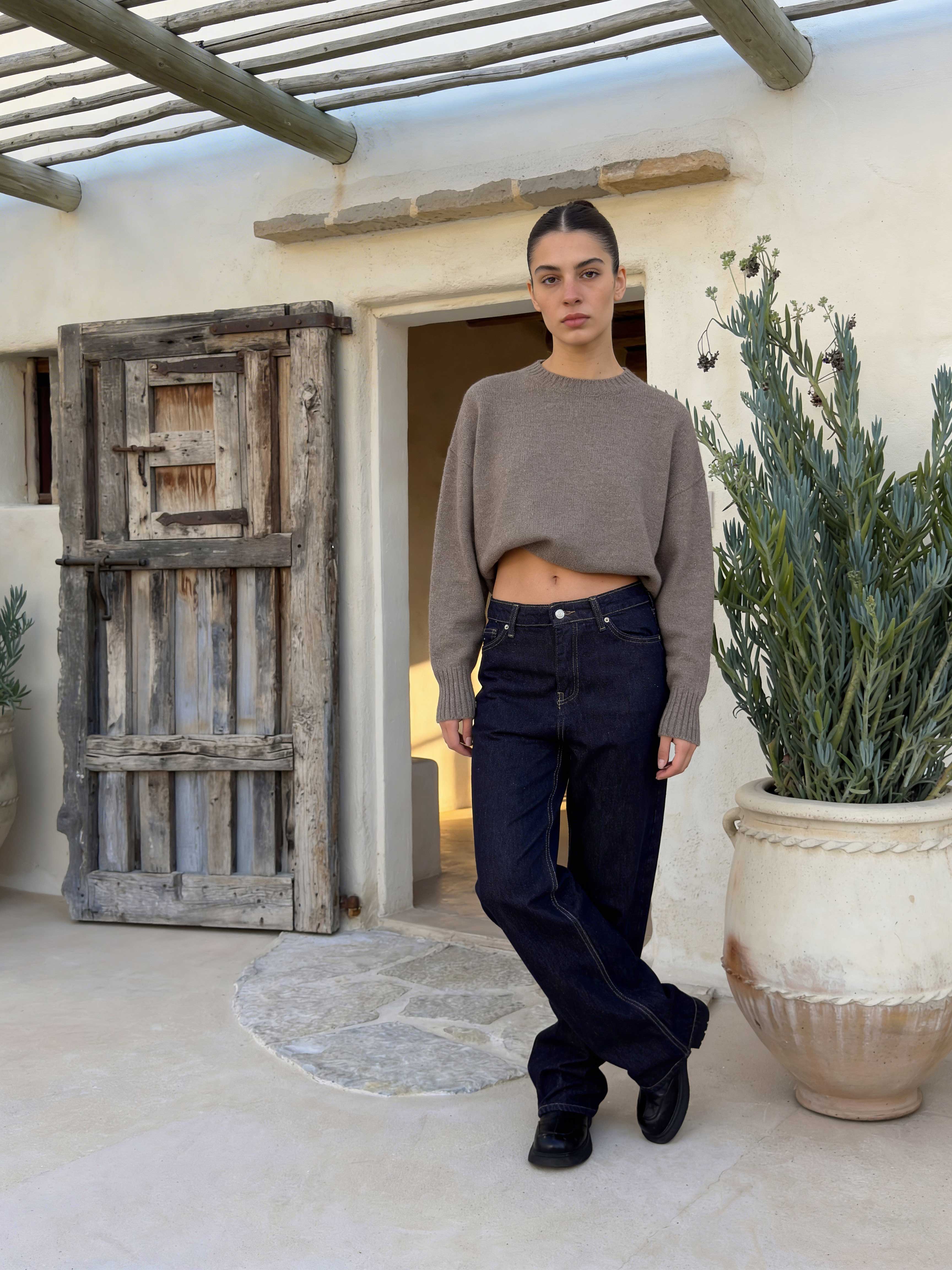 Straight-Leg – Mid-Rise Raw Denim Jeans