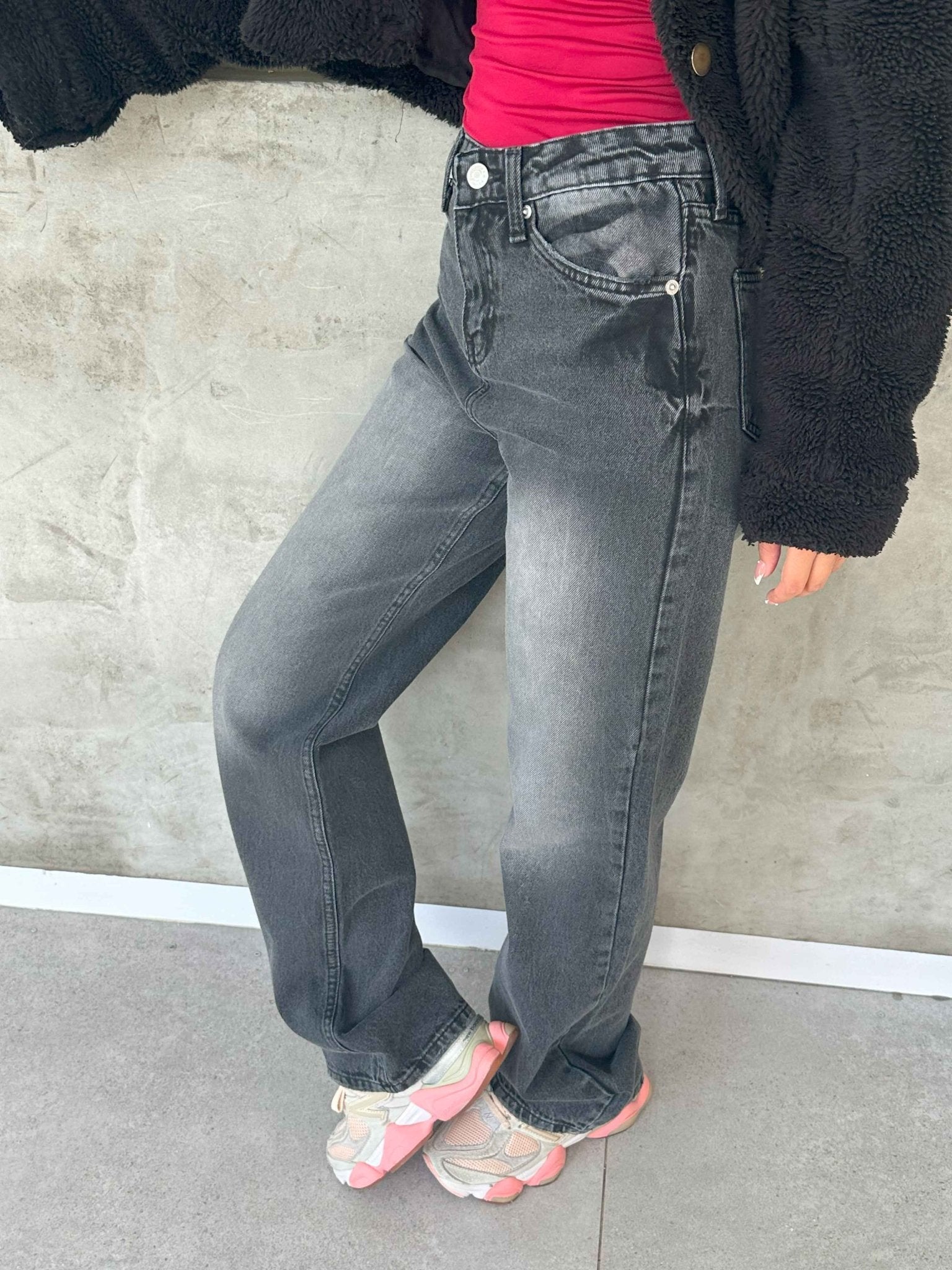 Straight Leg - Faded Grey Jeans. Straight Leg CIZARO    - Cizaro Jeans