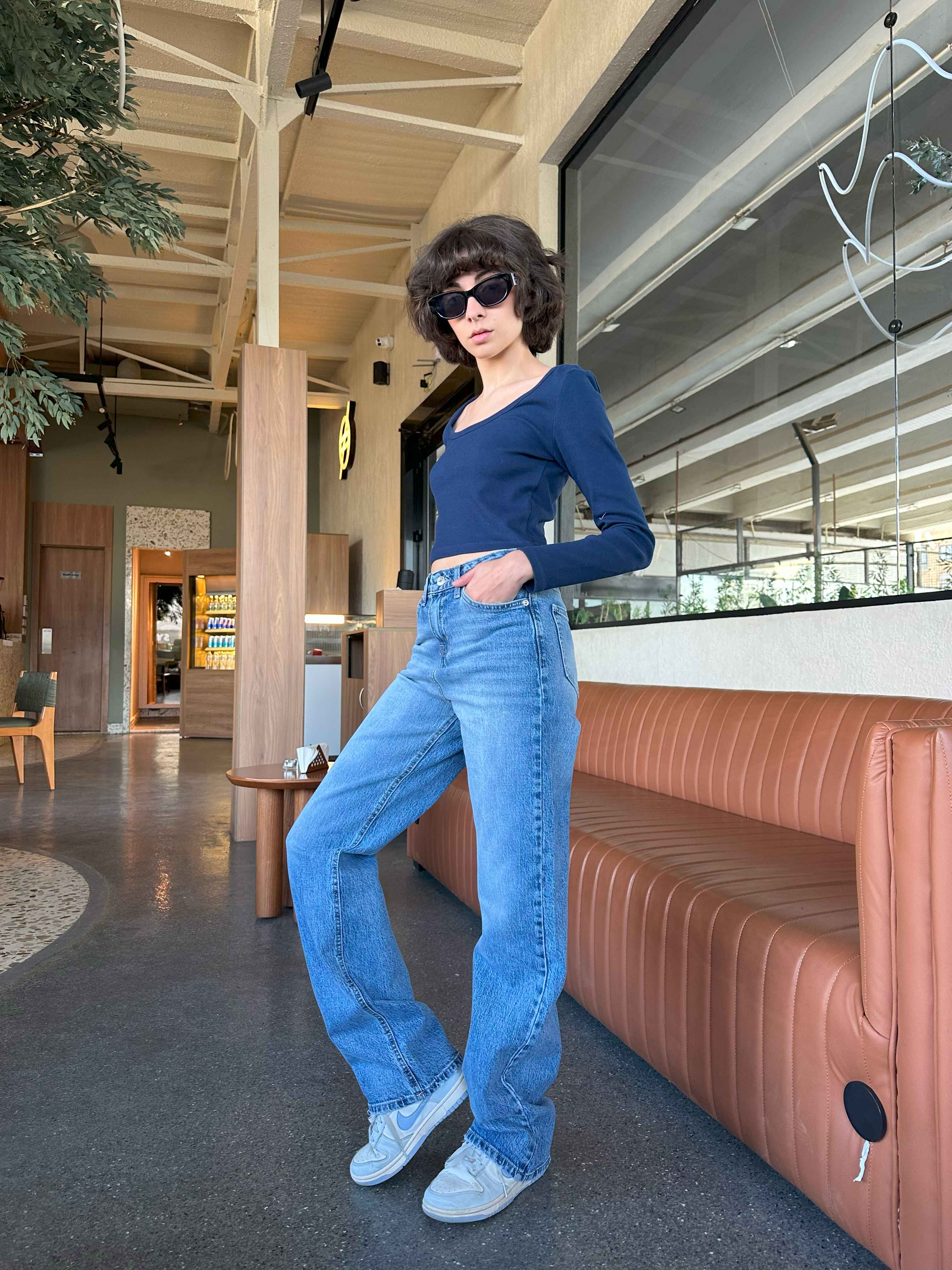 Ultra Comfort - Washed Blue Straight-Cut Jeans