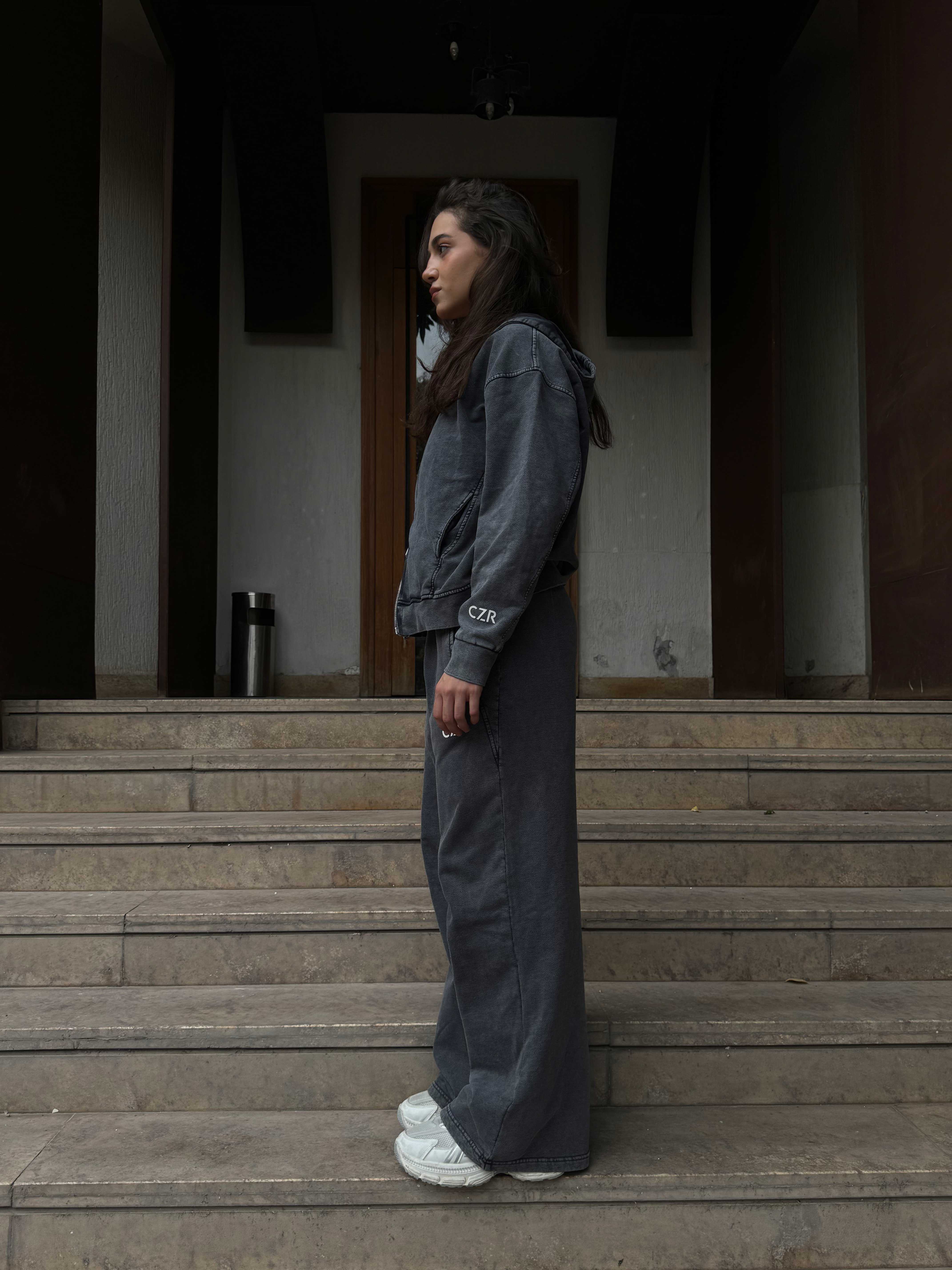 Sweatpants – Wide-Leg Washed Grey Sweat pant - Wide leg CIZARO - Cizaro Jeans