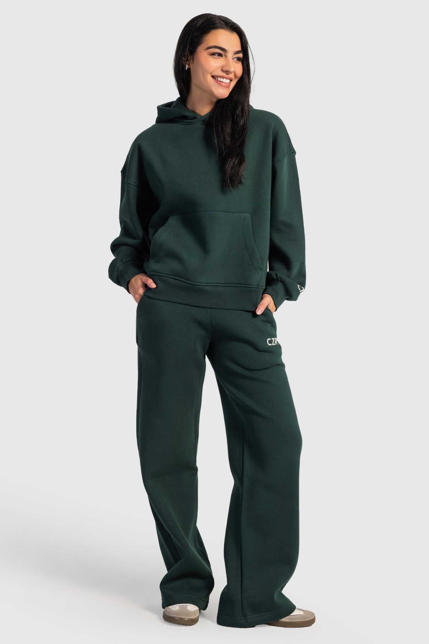 Wide-Leg Sweatpants In Midnight Green pant CIZARO - Cizaro Jeans