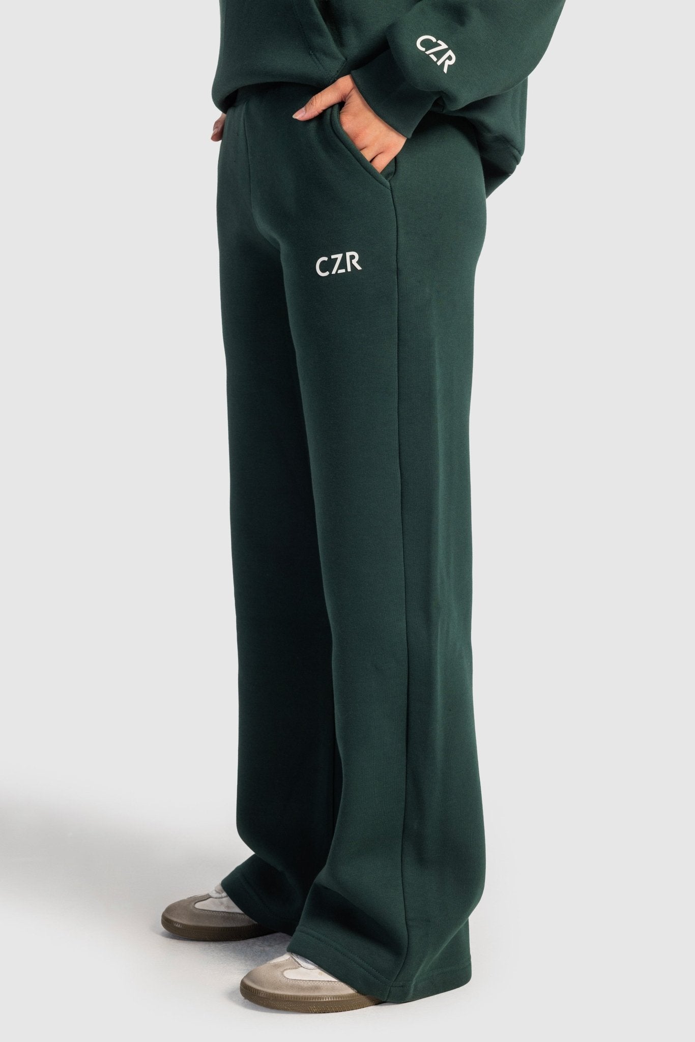 Wide-Leg Sweatpants In Midnight Green pant CIZARO - Cizaro Jeans