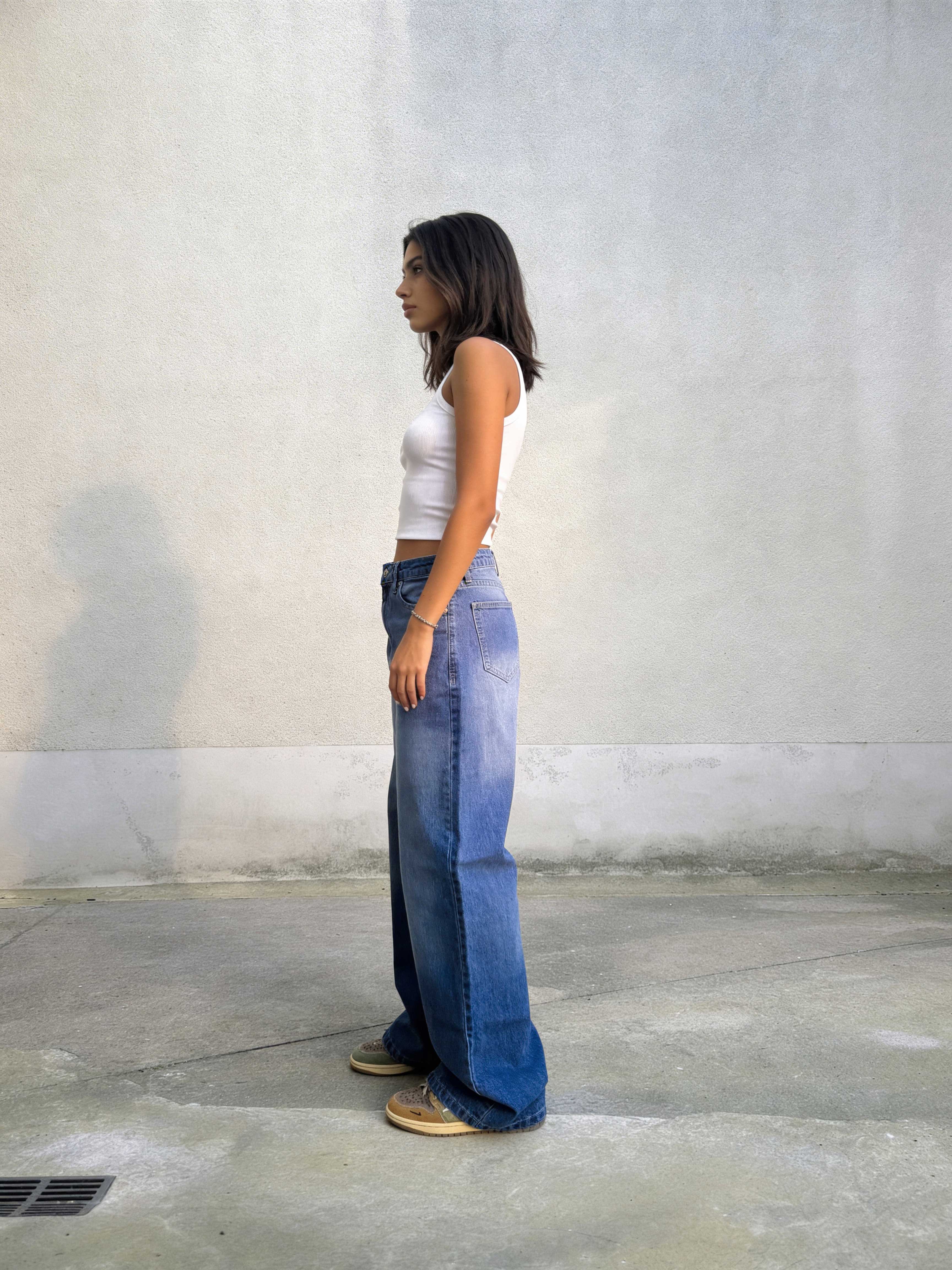 Ultra Comfort Wide-Leg – High-Waist Vibrant Blue Jeans