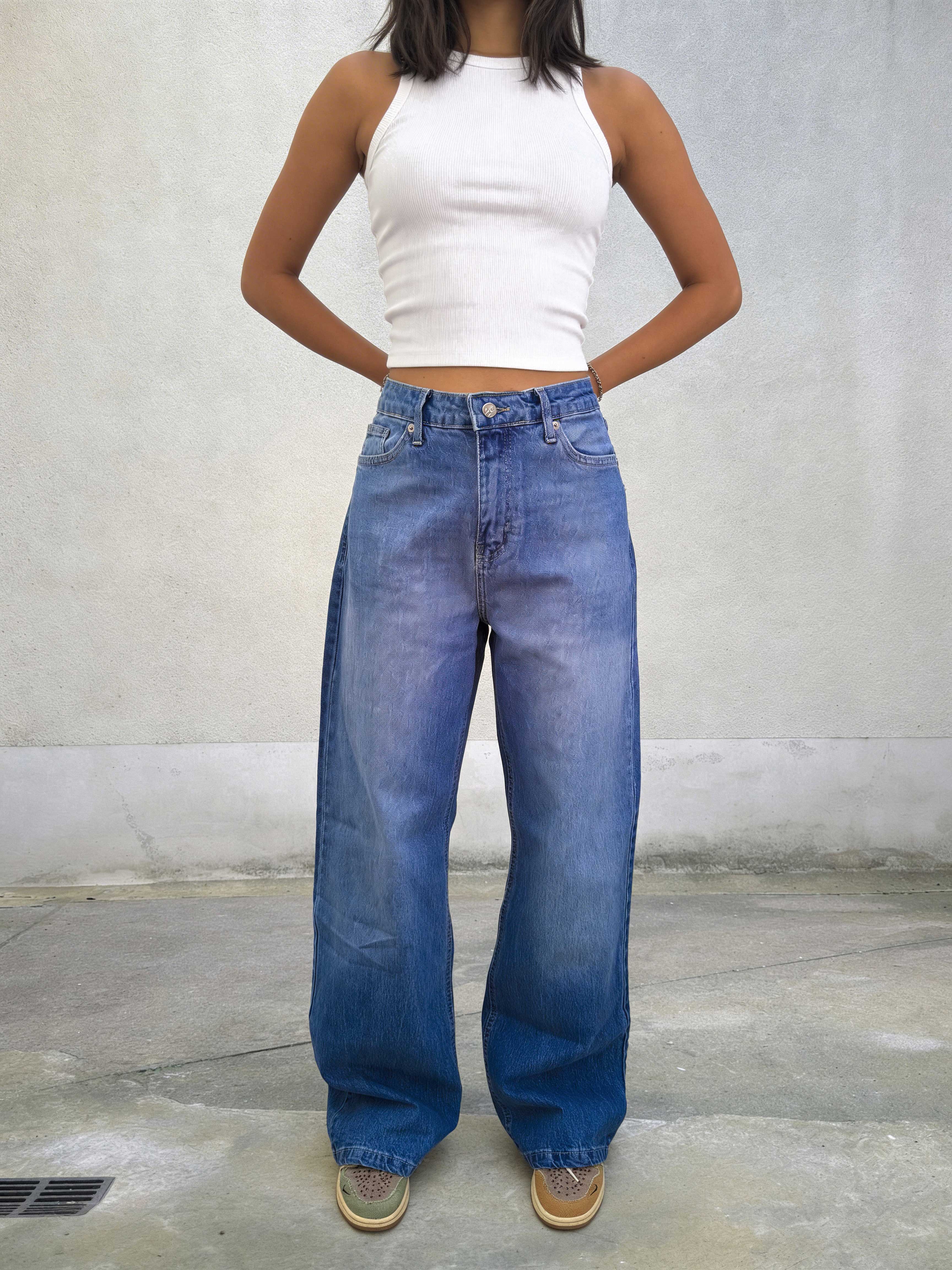 Ultra Comfort Wide-Leg – High-Waist Vibrant Blue Jeans