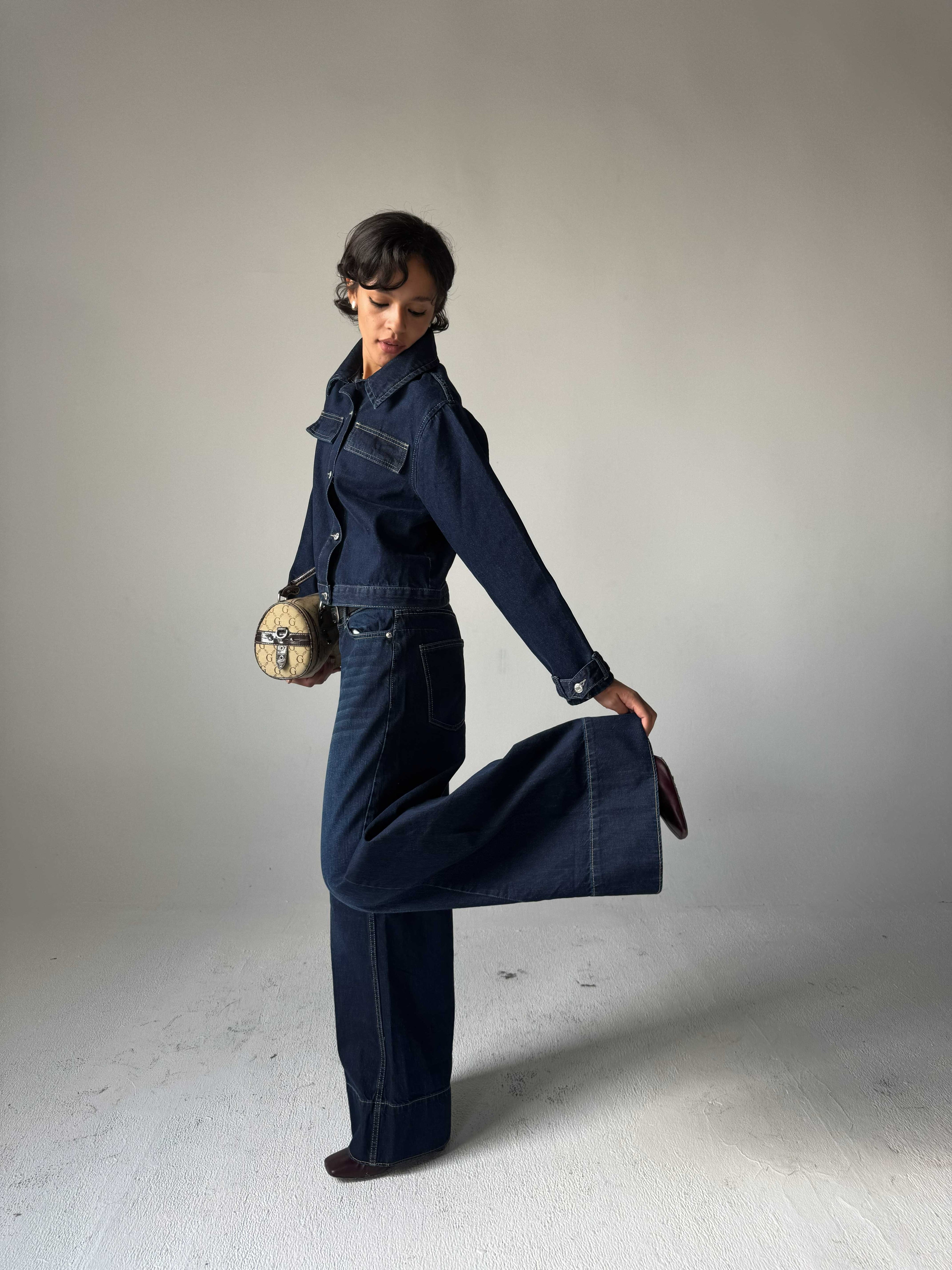Extreme Wide-Leg – High-Waist Midnight Navy Jeans