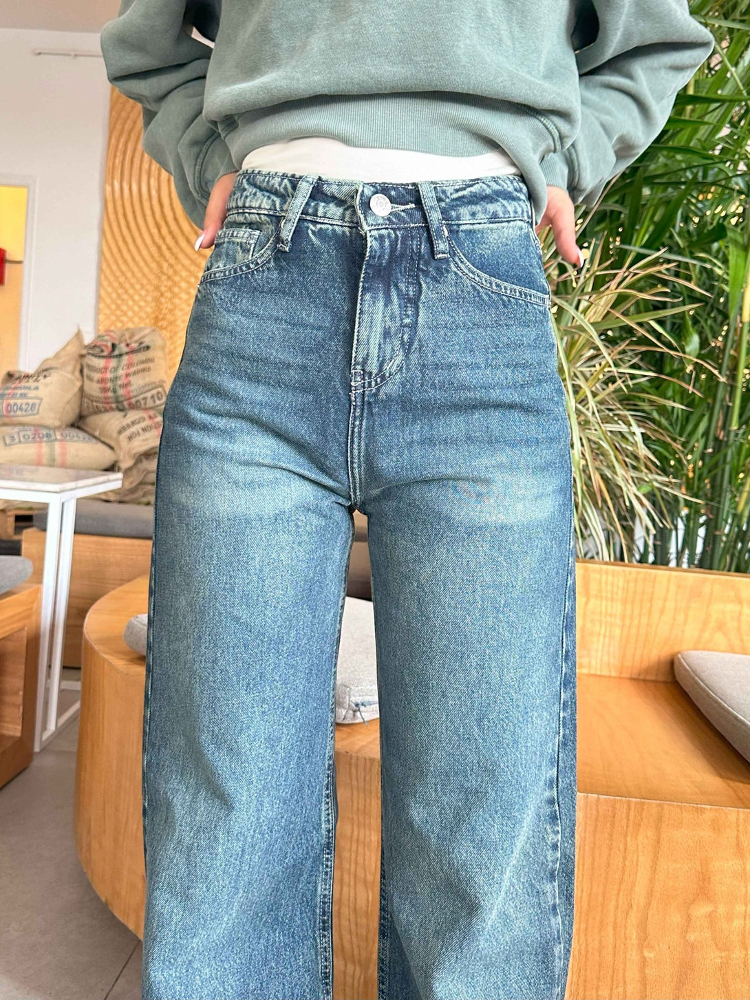 Straight Leg - Mid Vintage Blue Green Jeans. Straight Leg CIZARO    - Cizaro Jeans